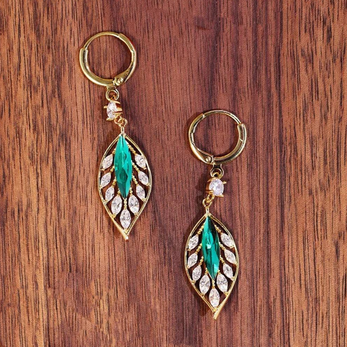 Gold Plated Knot Design Pendant Necklace Set with Stud Earrings & Ring for Women