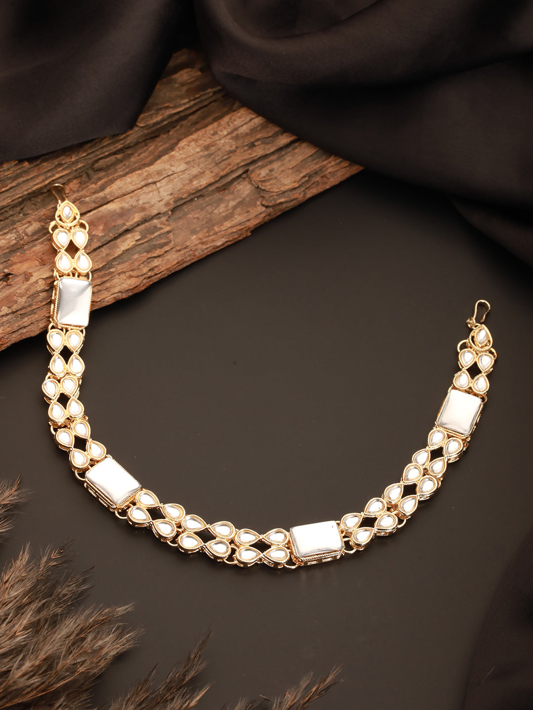 Gold-Plated Kundan Studded Mathapatti