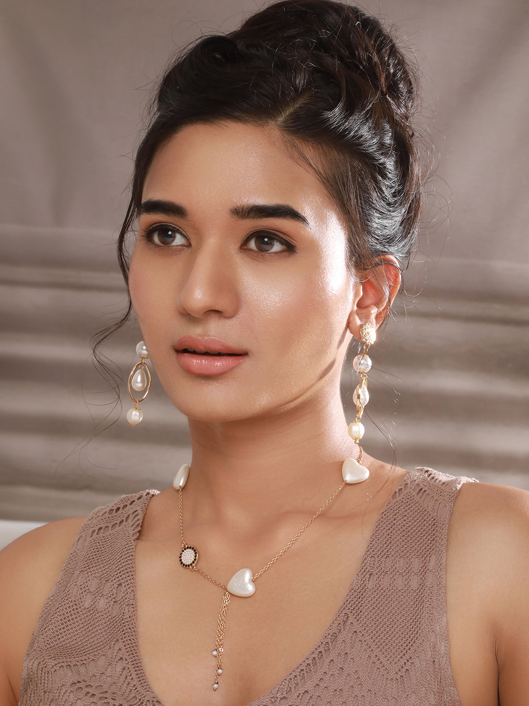 Jazz and Sizzle Gold-Plated Pearls Beaded Jewellery Set