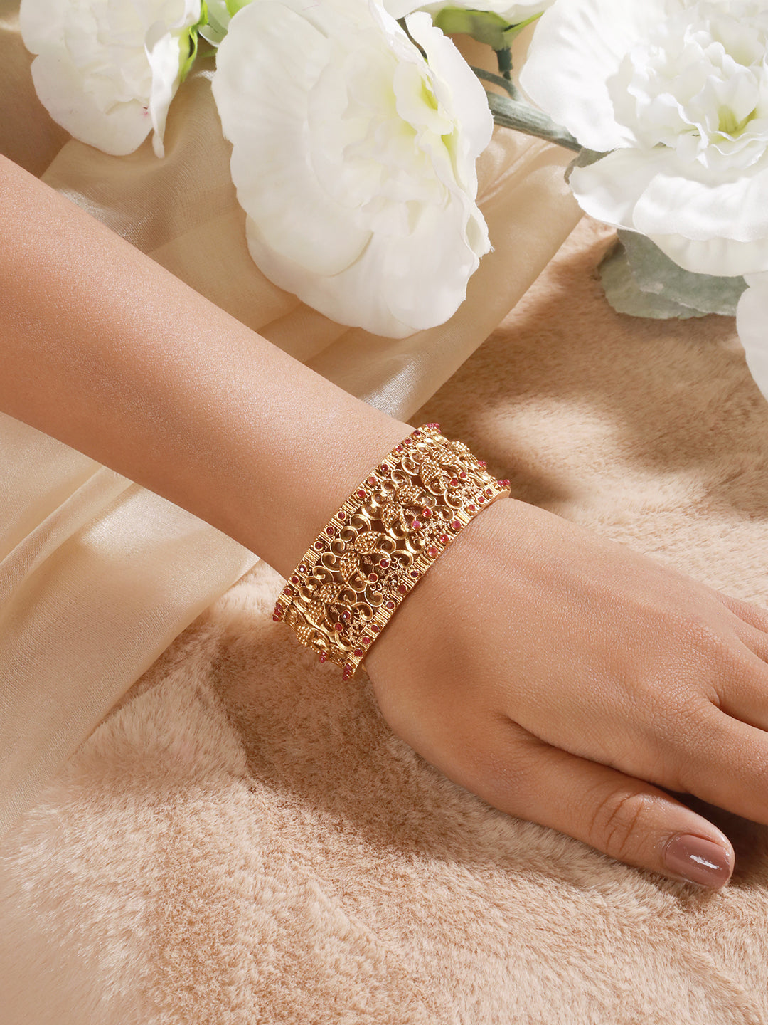 Gold-Toned & Red Handcrafted Gold-Plated Bangle-Style Bracelet - Jazzandsizzle