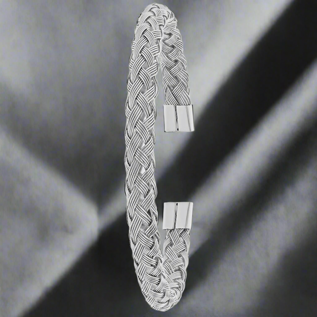 Jazz and Sizzle Men Silver Plated Textured Kada Bracelet