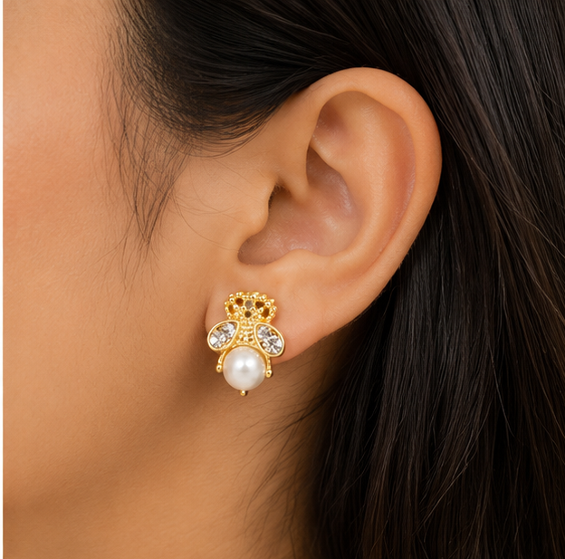 Elegant Bee Pearl Stud Earrings