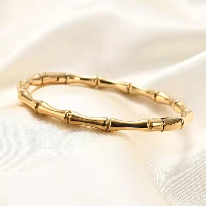 Jazz and Sizzle Unisex Gold-Plated Bangle Style Bracelet
