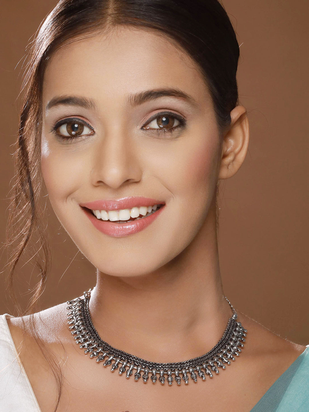 Silver Plated Pearl Beaded Floral Oxidised Necklace - Jazzandsizzle