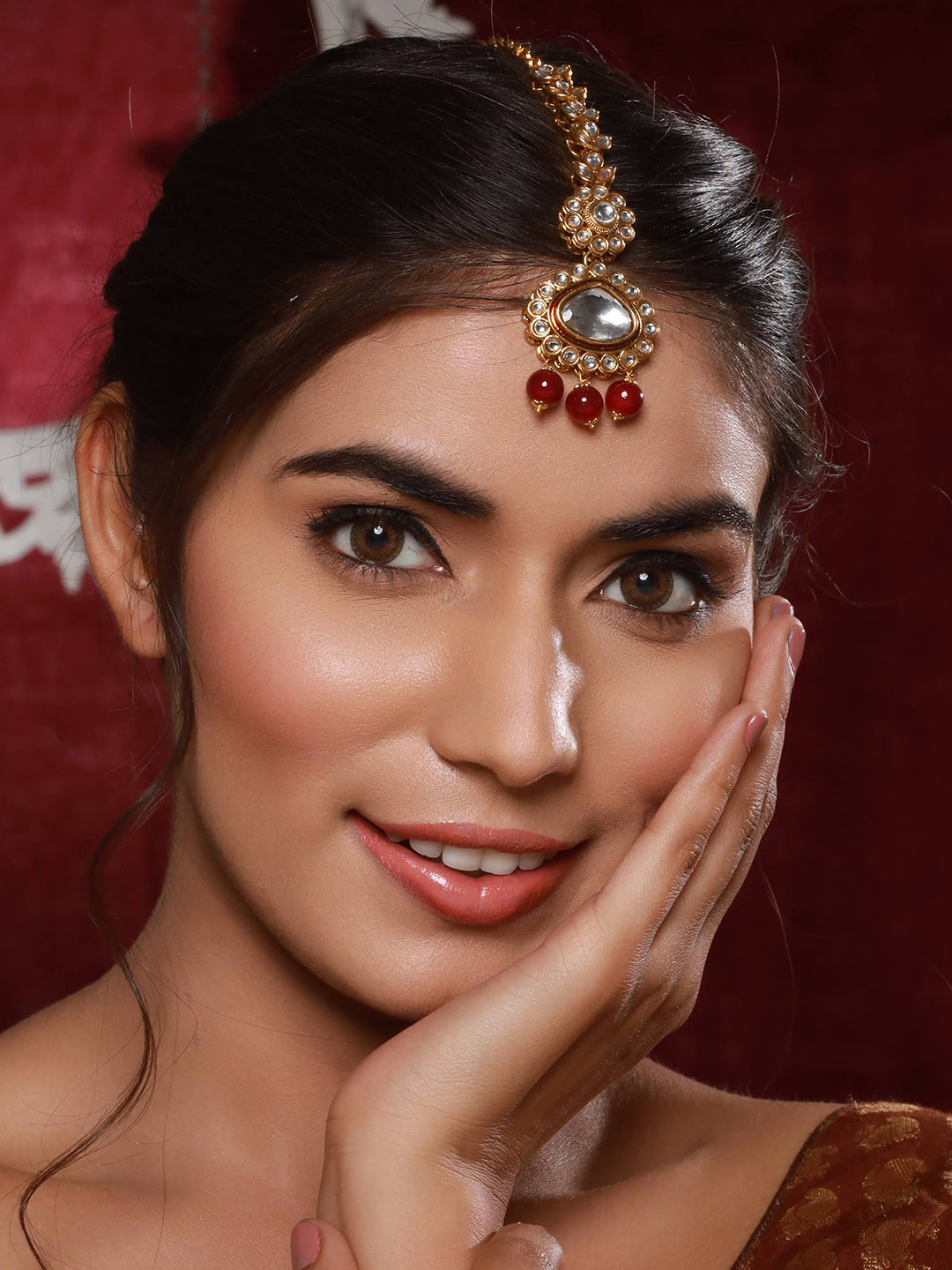 Gold-Plated Red Maroon Kundan-Studded & Beaded Maang Tikka