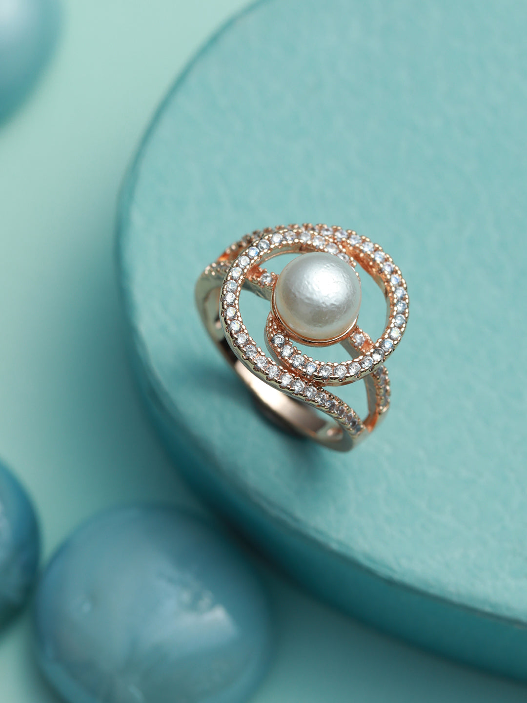 Rose Gold-Plated White Cz-Studded Adjustable Pearl Ring