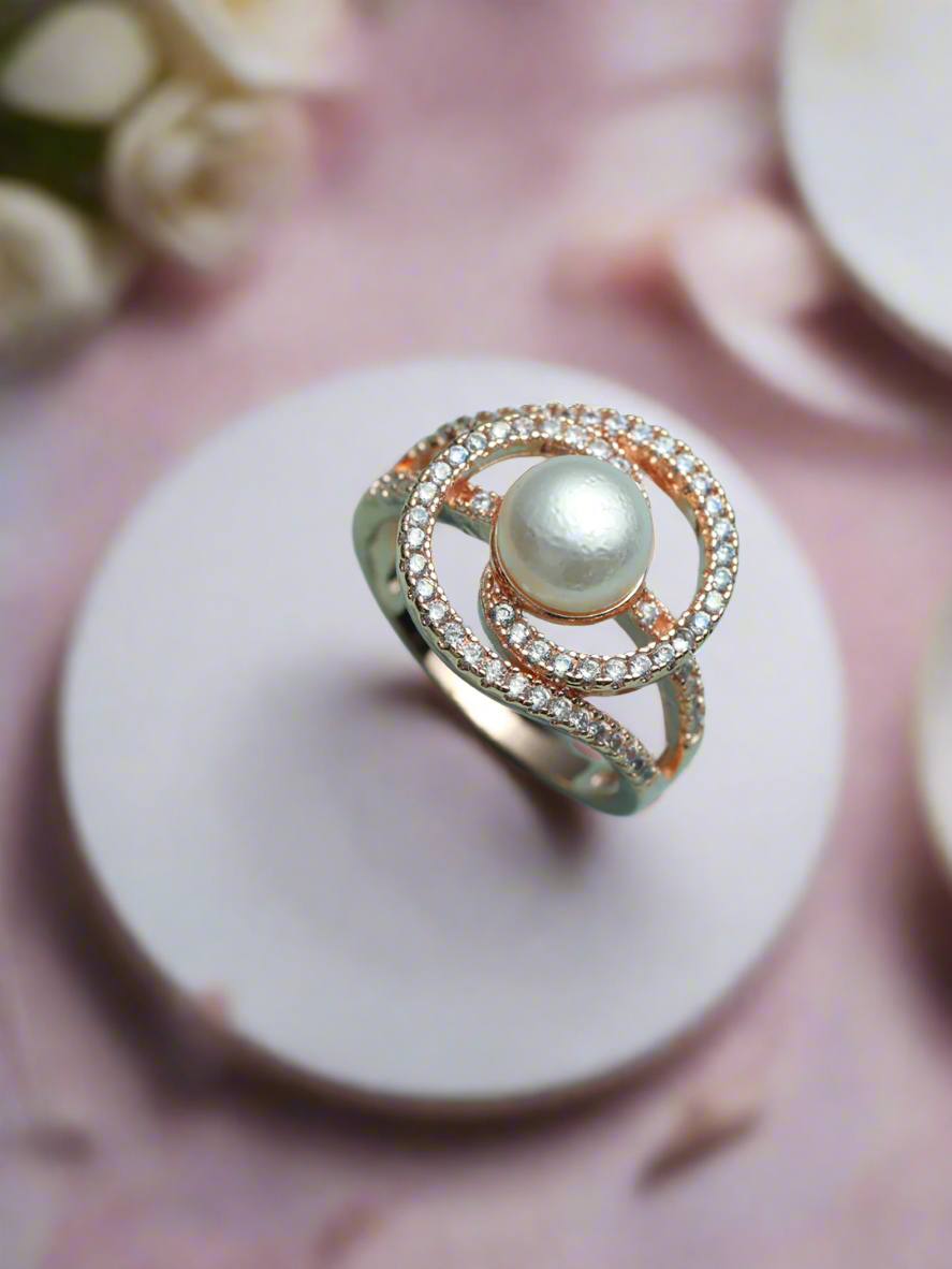 Rose Gold-Plated White Cz-Studded Adjustable Pearl Ring