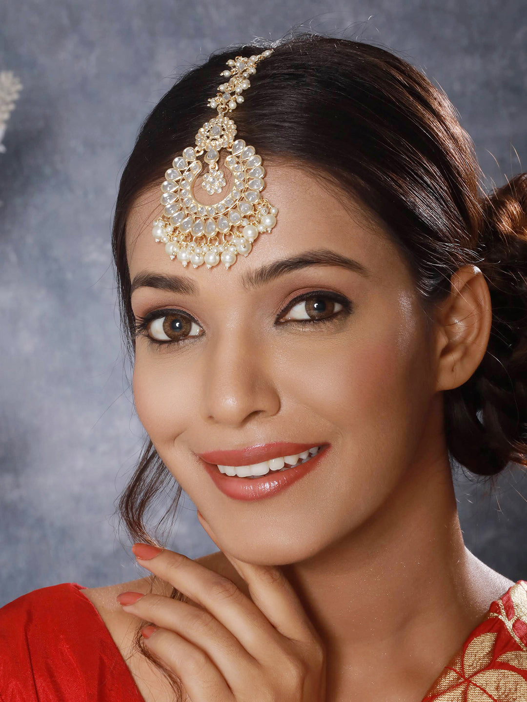 Gold-Plated White Kundan Studded & Pearl Drop Maangtikka - Jazzandsizzle