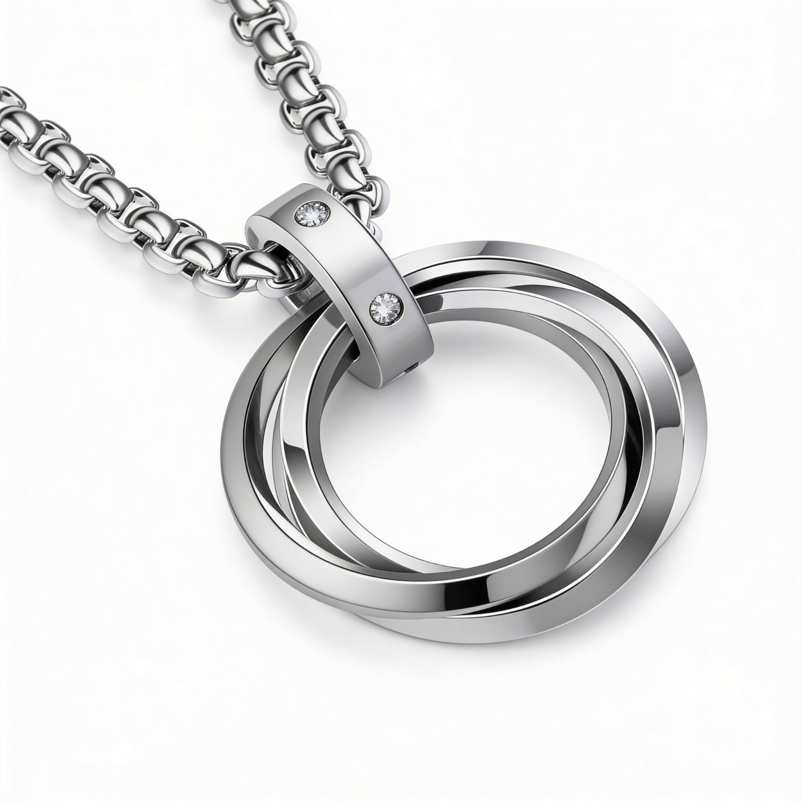 Trendy Interlocking Necklace, a Versatile Hip-Hop Pendant Chain for Men Silver