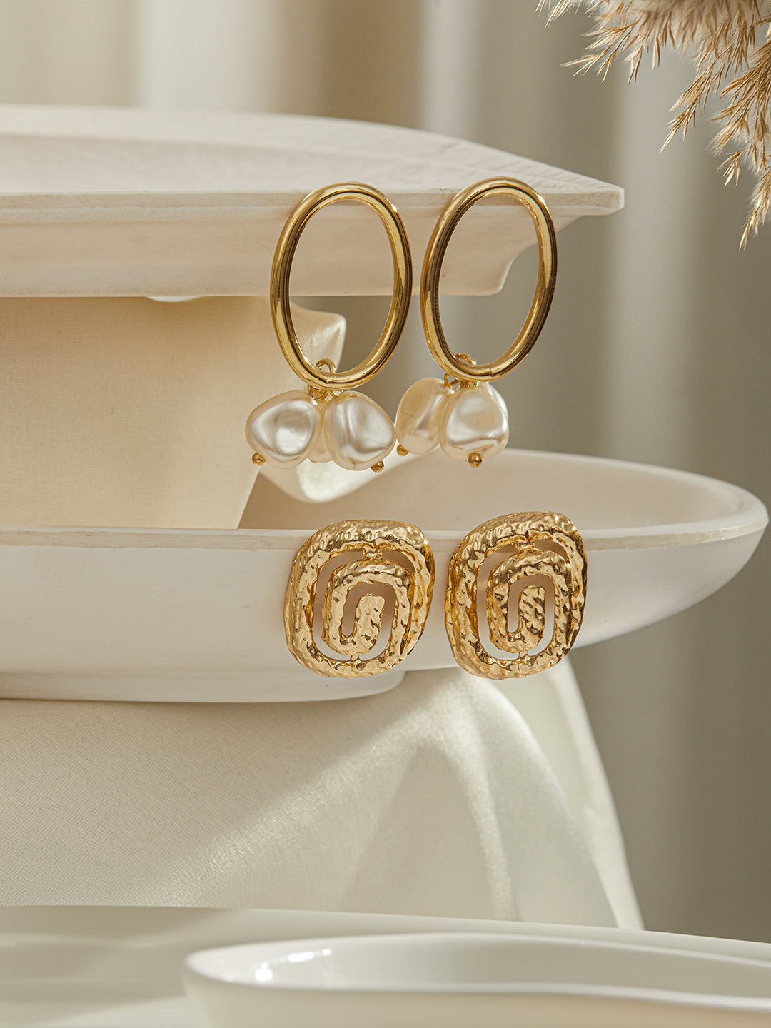 Set Of 2 Gold-Plated Contemporary Studs