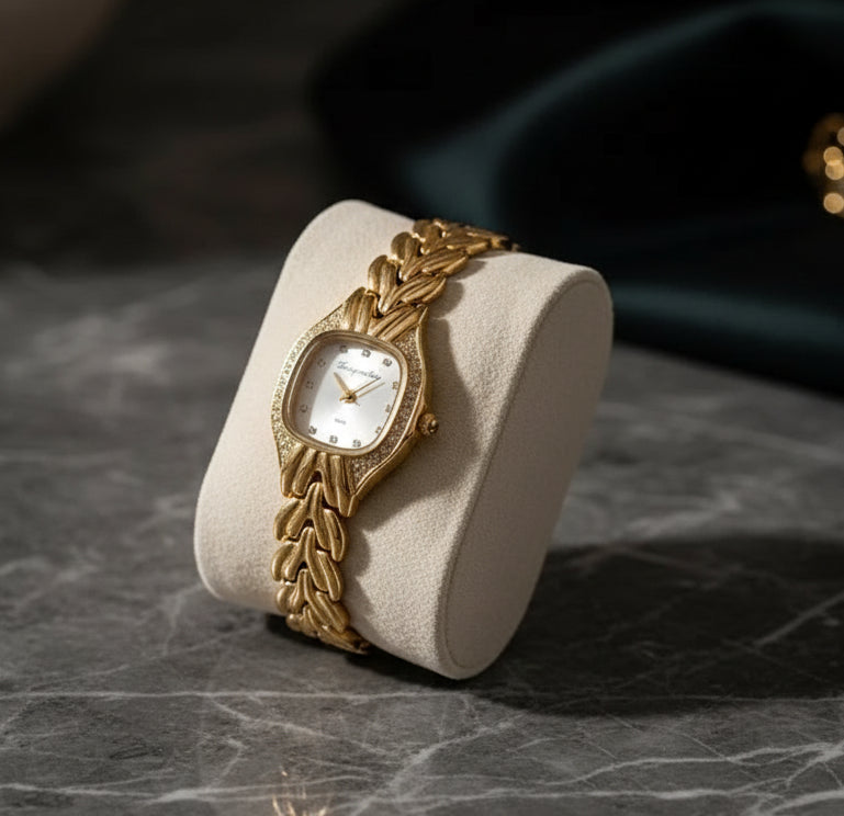 Jazz And Sizzle Old Money Aesthetic Anti-Tarnish Gold Plated Watch|Quartz Movement, Waterproof, Luxury Metal Bezel (Copy)