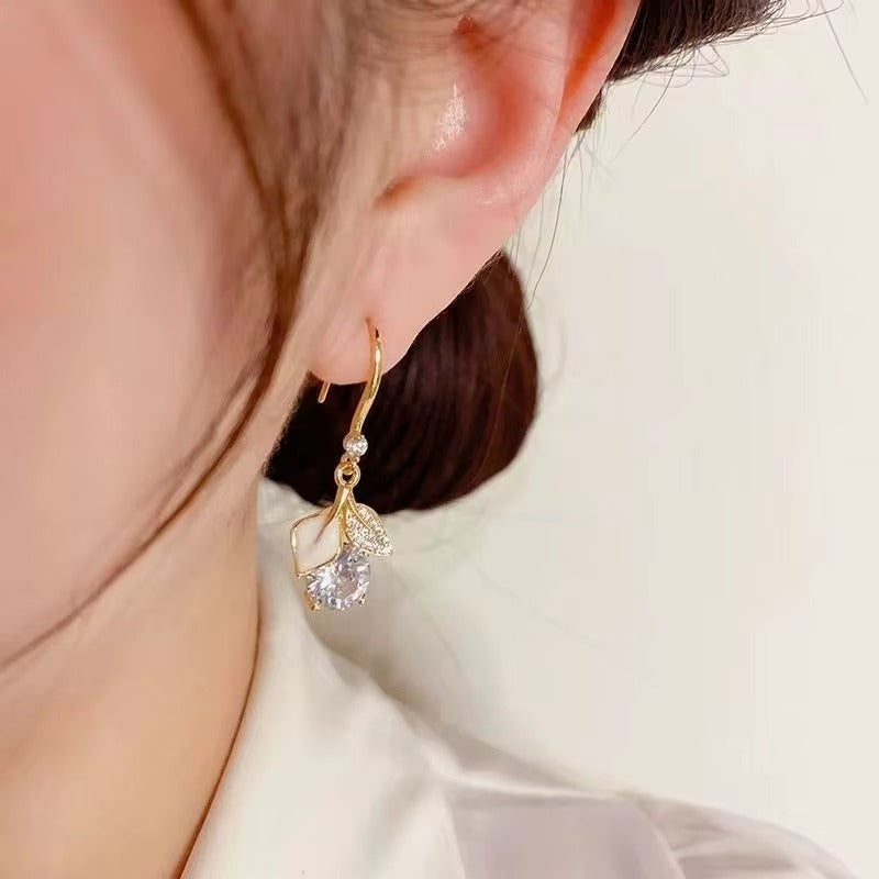 Korean Ginkgo Leaf Light Luxury Shiny Exquisite Earring Hook Women's Tiny Drop Crystal Earrings