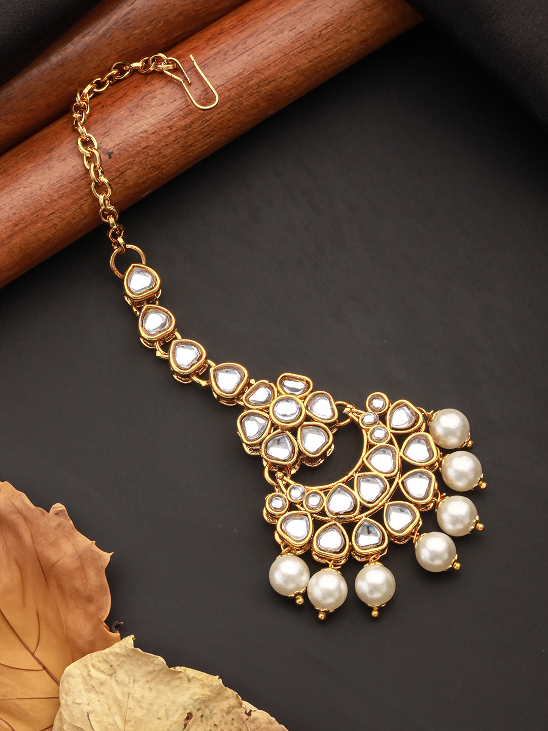 Gold-Plated Off-White Artificial Stone-Studded Beaded Maang