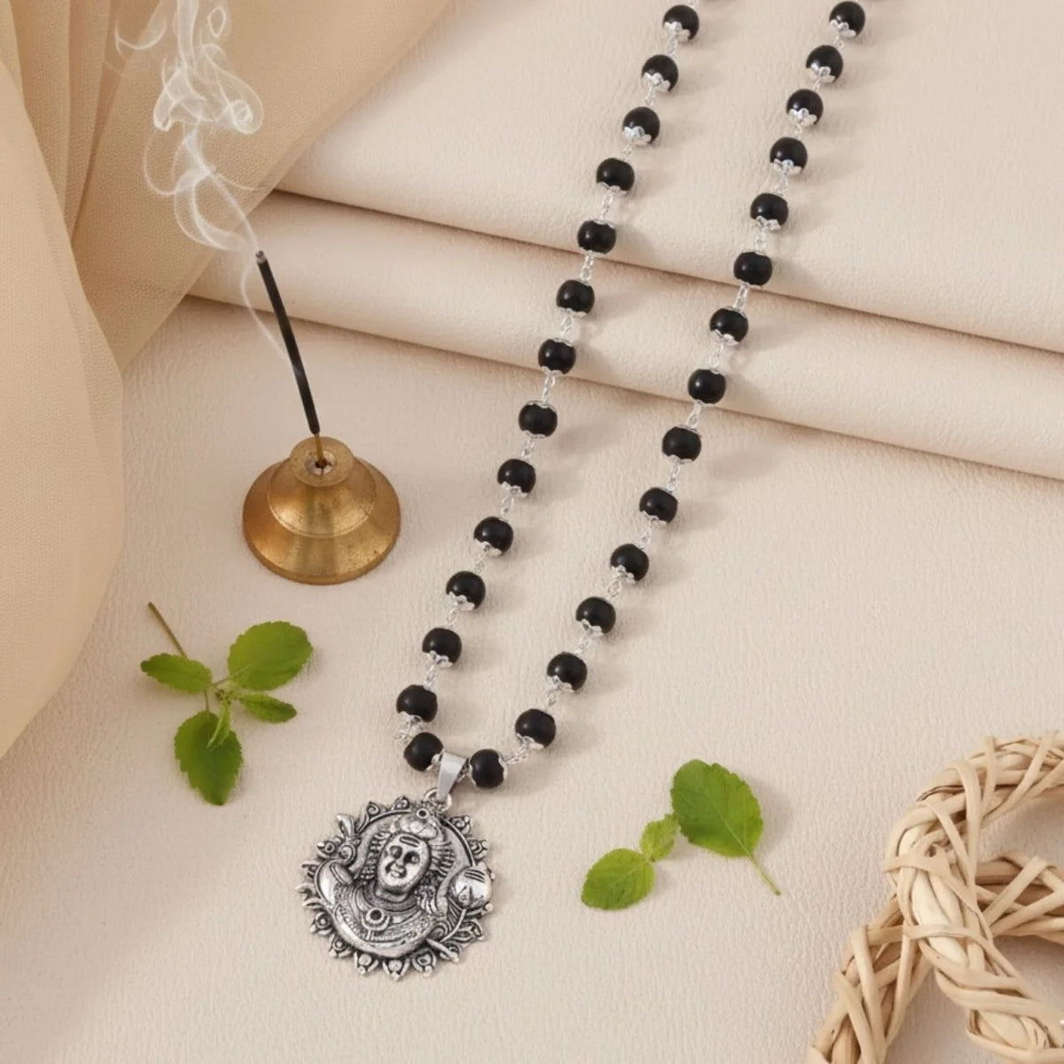 Original Karungali Mala with Silver Plated Divine Face Pendant for Men & WomenJS-SNL-045