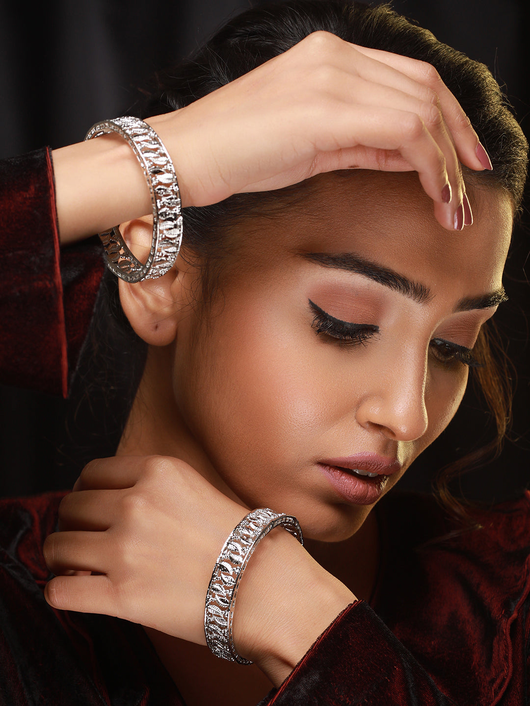 Set Of 2 Silver-Plated Leaf Shaped Bangles - Jazzandsizzle