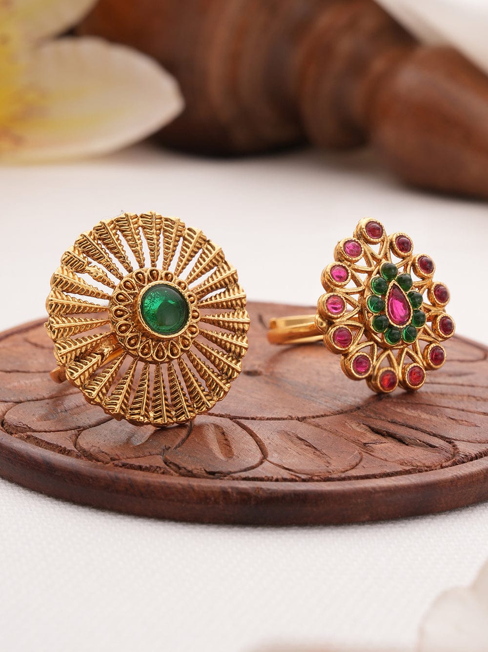 Trendy Heart Rings and Infinity Rings for Daily Wear
