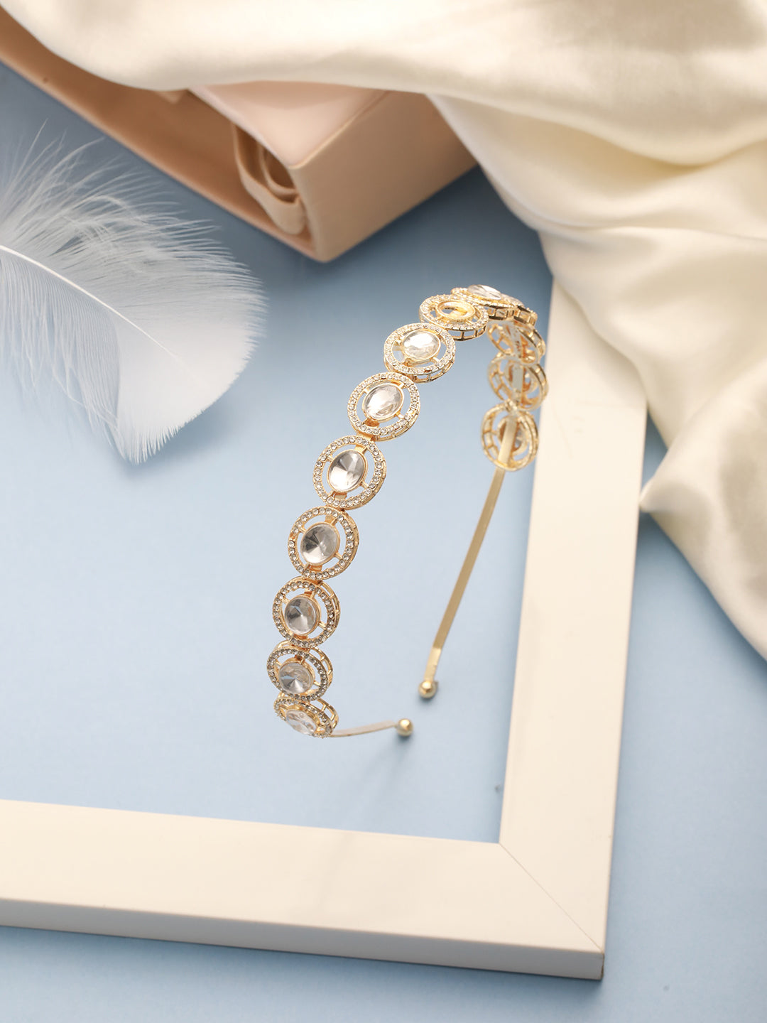 Gold Plated & Kundan-Studded Mathapatti Hairband