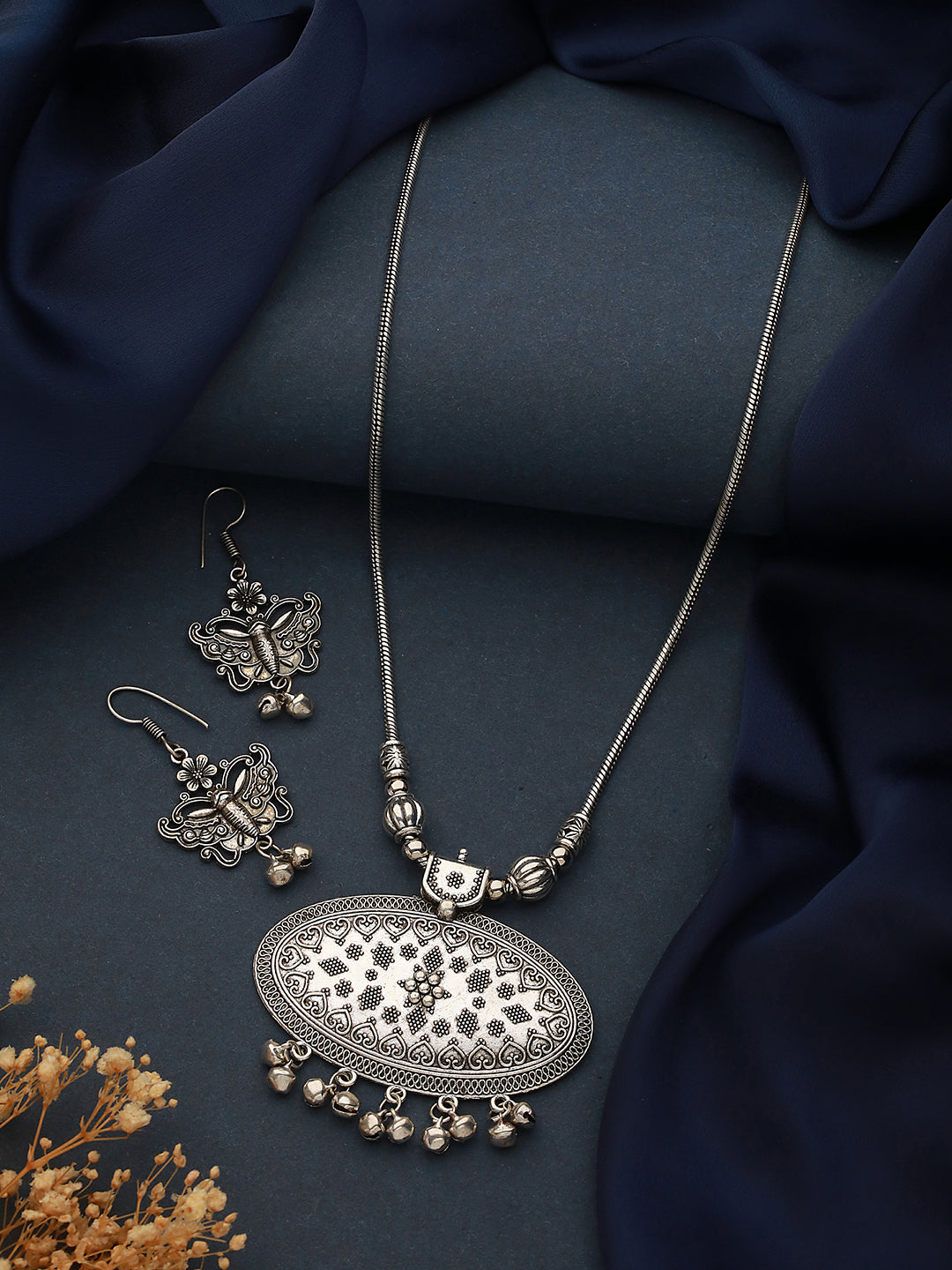 Silver-Plated Jewellery Set - Jazzandsizzle