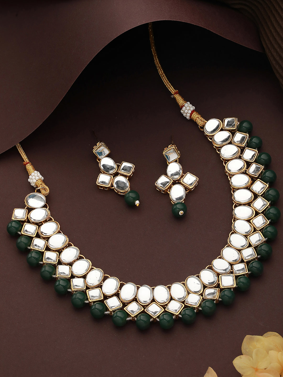Gold-Plated Kundan-Studded & Beaded Jewellery Set