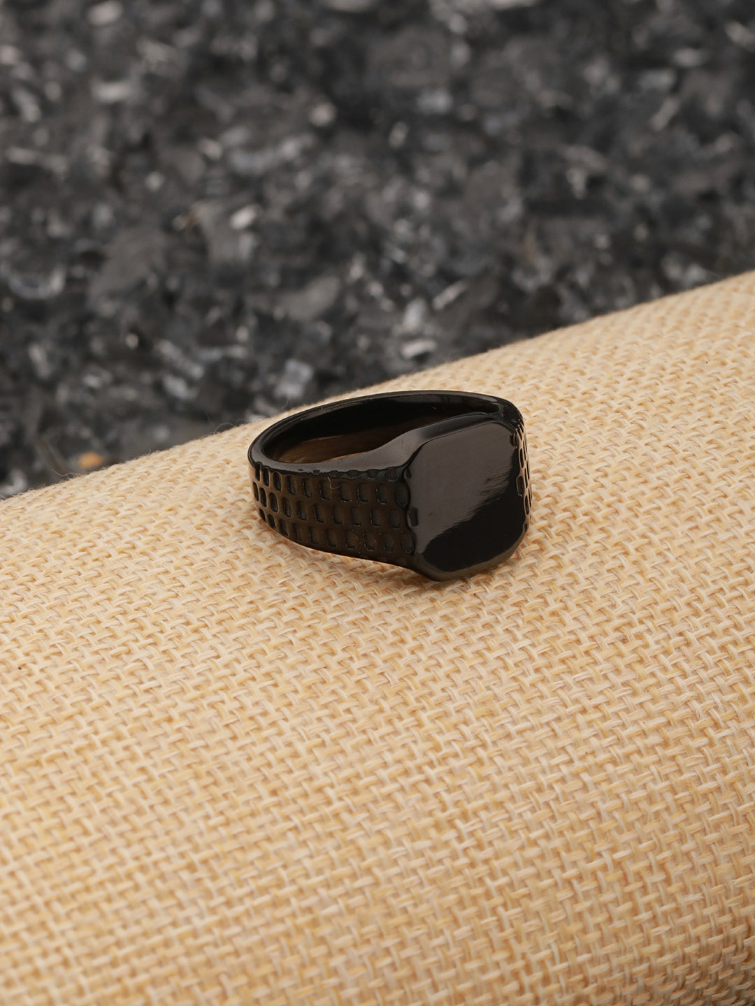 Jazz And Sizzle Men Black Bold & Textured Stainless Steel Band Finger Ring - Jazzandsizzle
