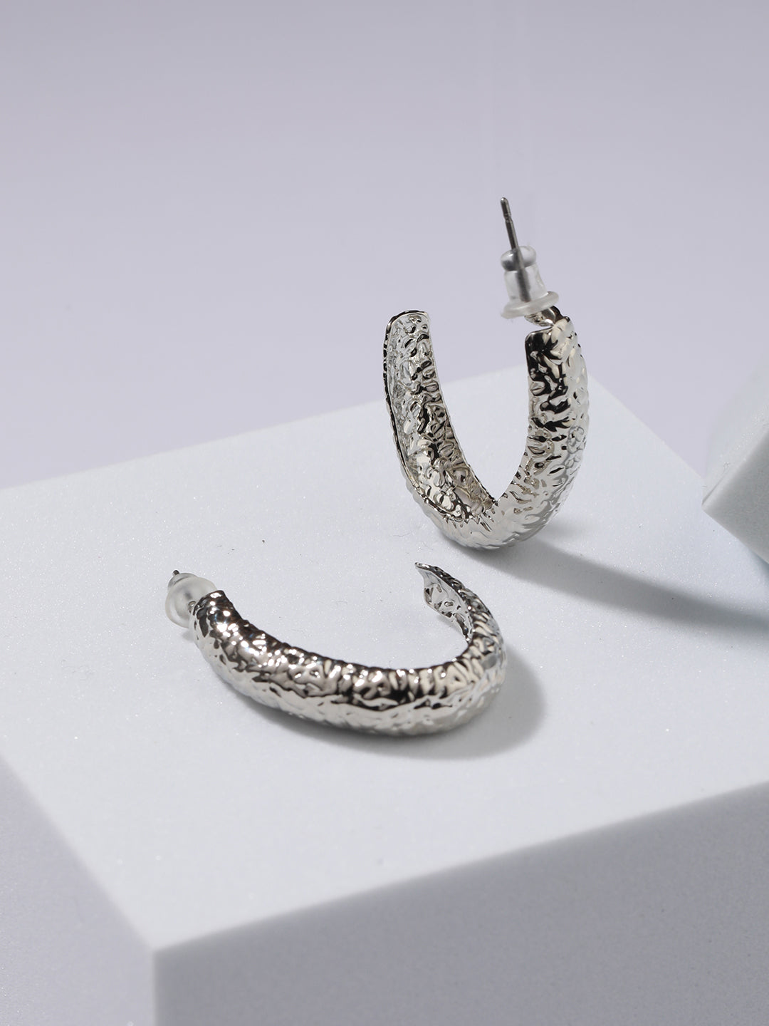 Silver Plated Textured Oval Hoop Earrings - Jazzandsizzle