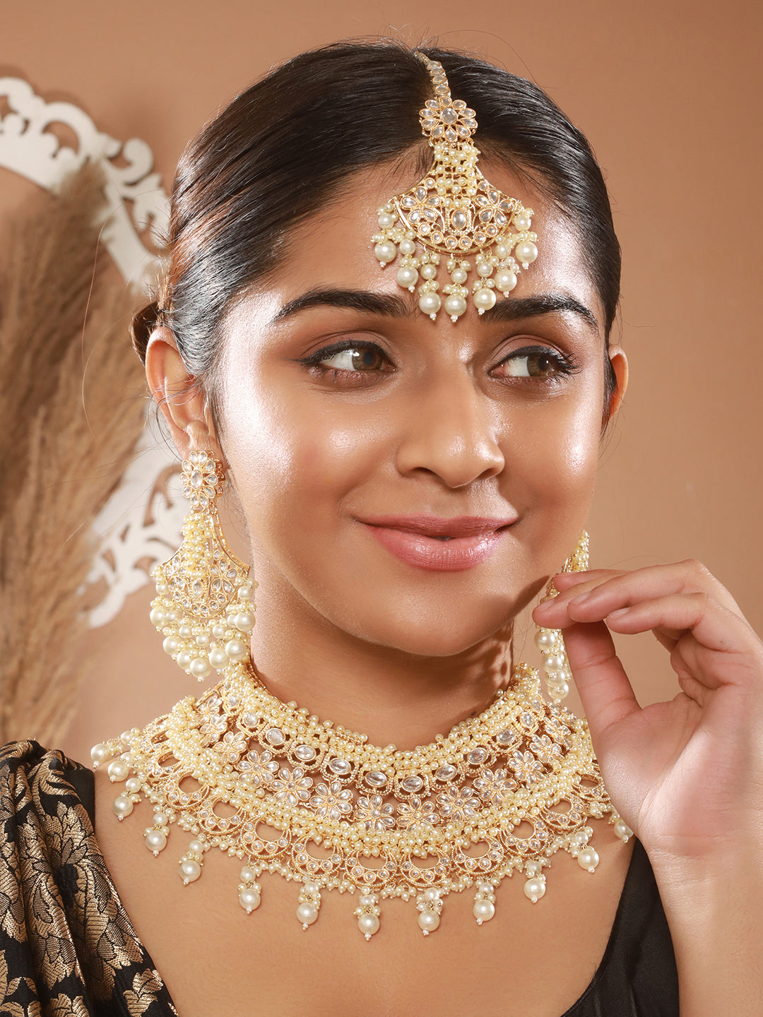 Jazz And Sizzle Gold-Plated Kundan-Studded & Beaded Jewellery Set with Maangtikka