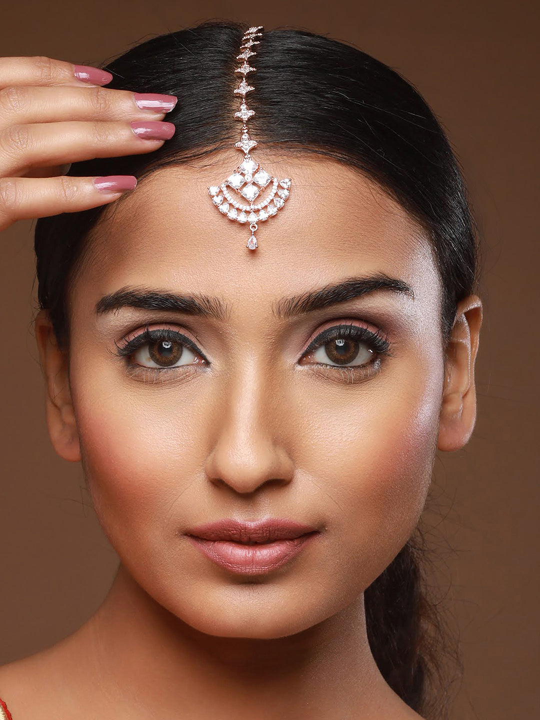 Rose Gold-Plated White D-Studded Handcrafted Maang Tikka - Jazzandsizzle