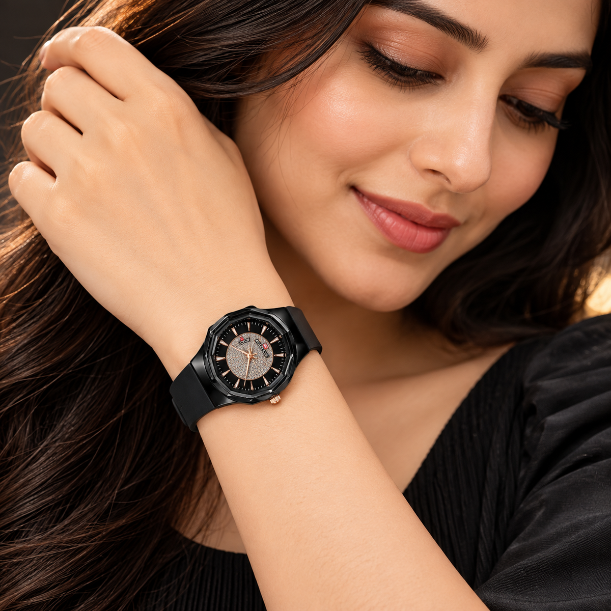 Women Black Crystalline Charm Diamond Ring Dial Premium & Luxurious Silicone Strap Analog Watch for Women (Copy) (Copy)