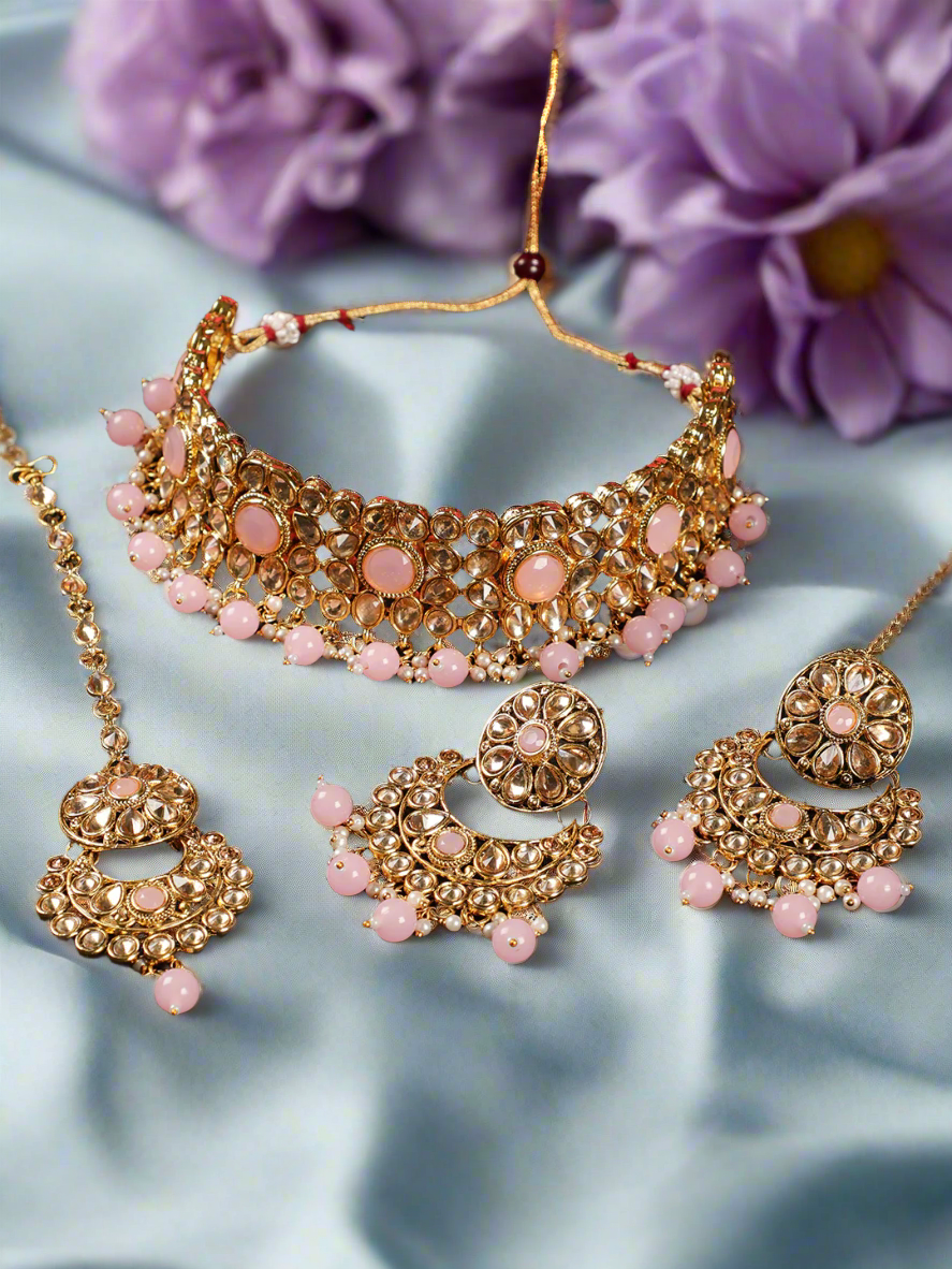 Pink Pearls Kundan Beads Gold Plated Choker Set With Maangtika