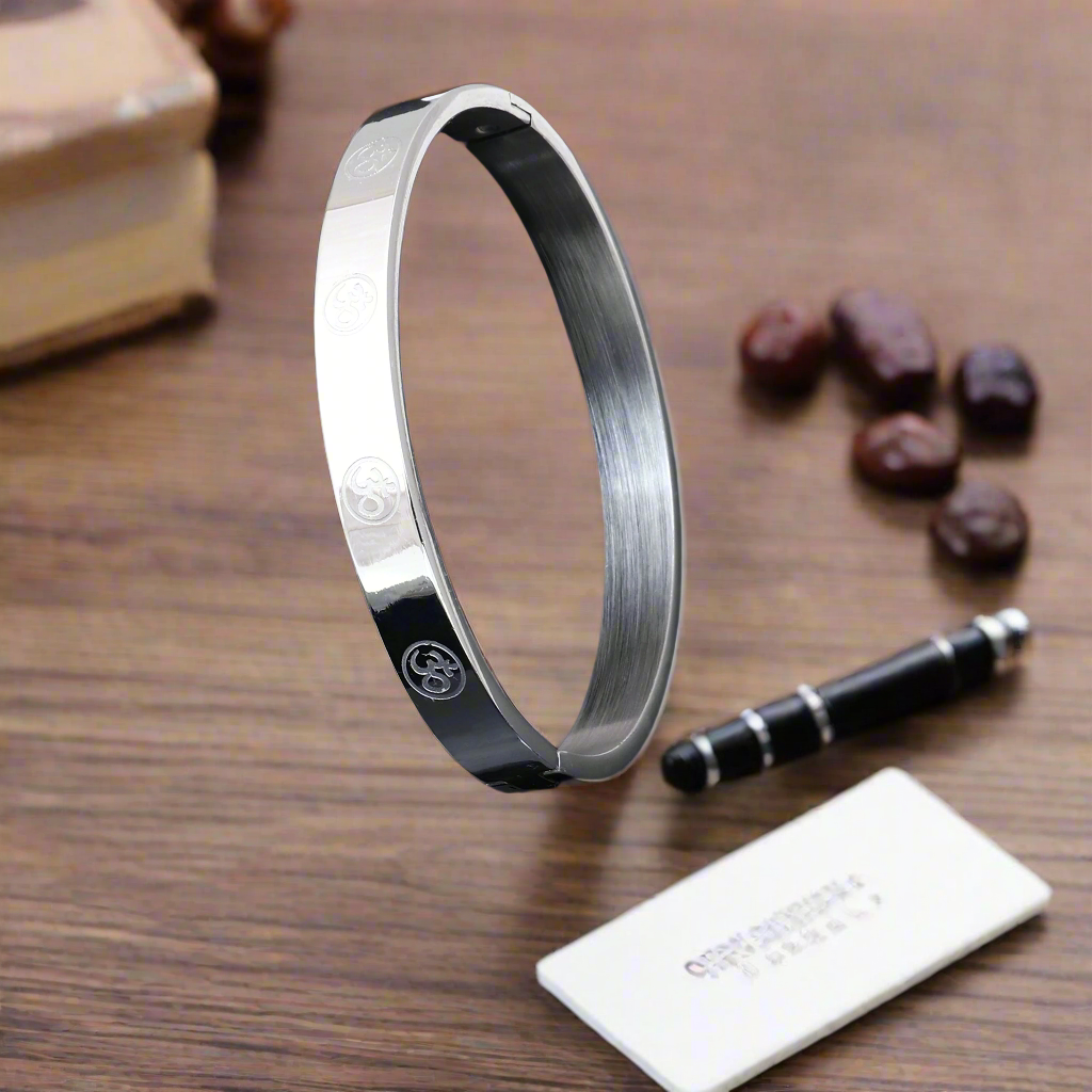 Jazz and Sizzle Men Temple Silver-Plated Kada Bracelet