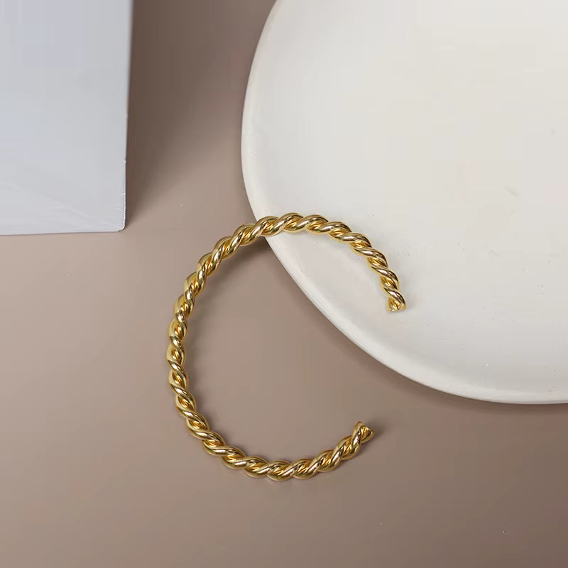 Anti-Tarnish Stainless Steel Gold Plated Stackable Cuff Bracelet Set for Women – Twist, Rope & Knot Design