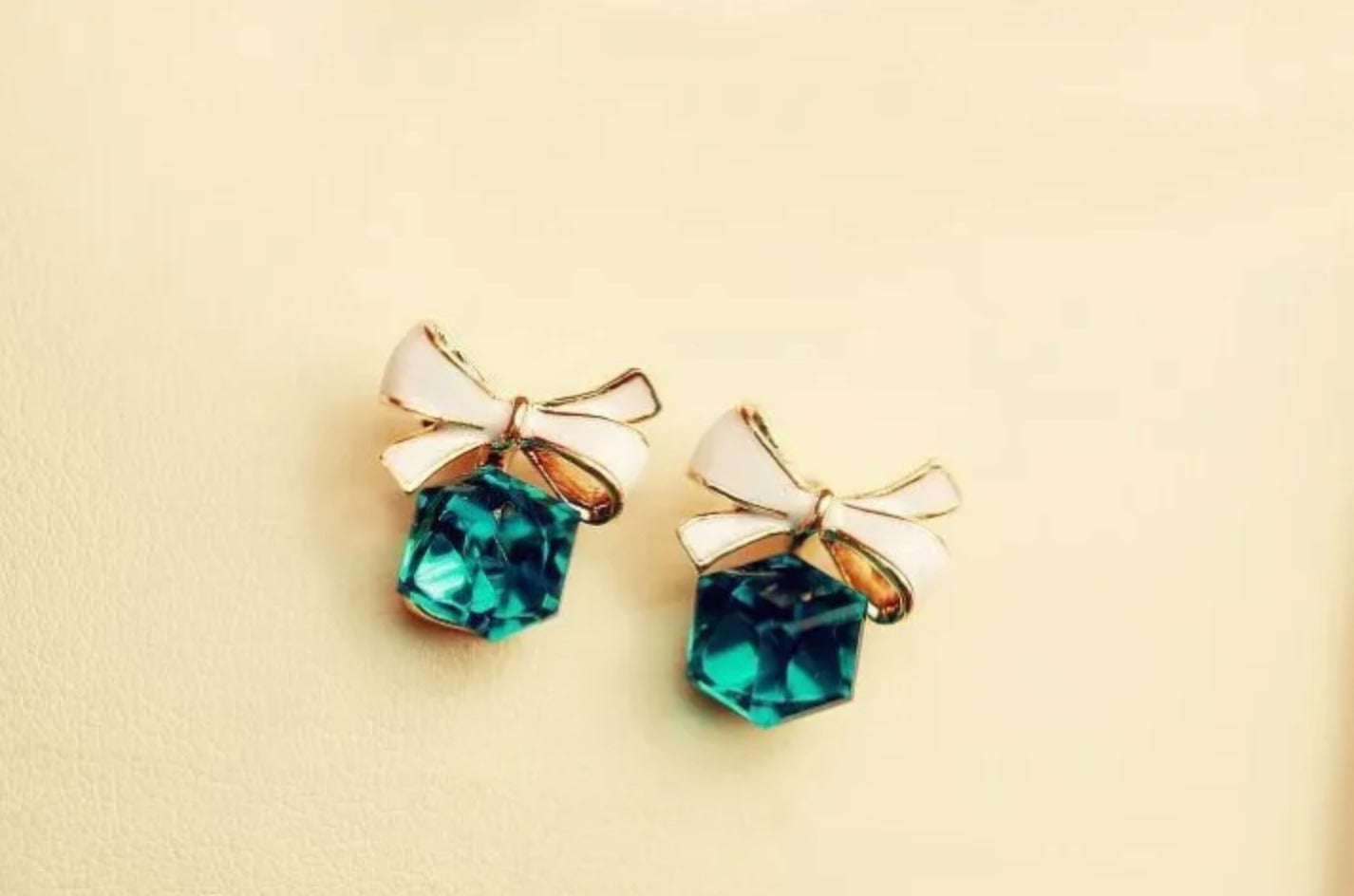 Elegant White Bow & Green Crystal Earrings for Women