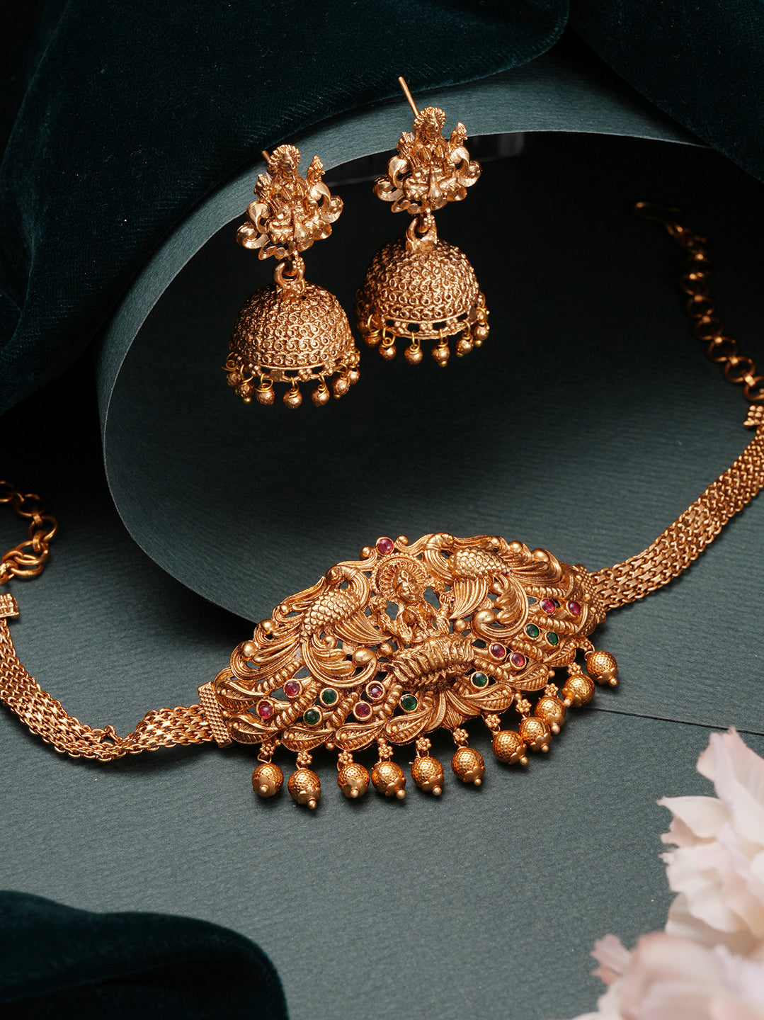 Gold-Plated Kundan & Stone-Studded Temple Choker Jewellery Set