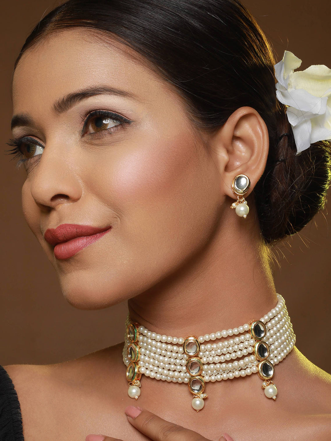 Gold-Plated Kundan-Studded & Beaded Necklace & Earrings - Jazzandsizzle