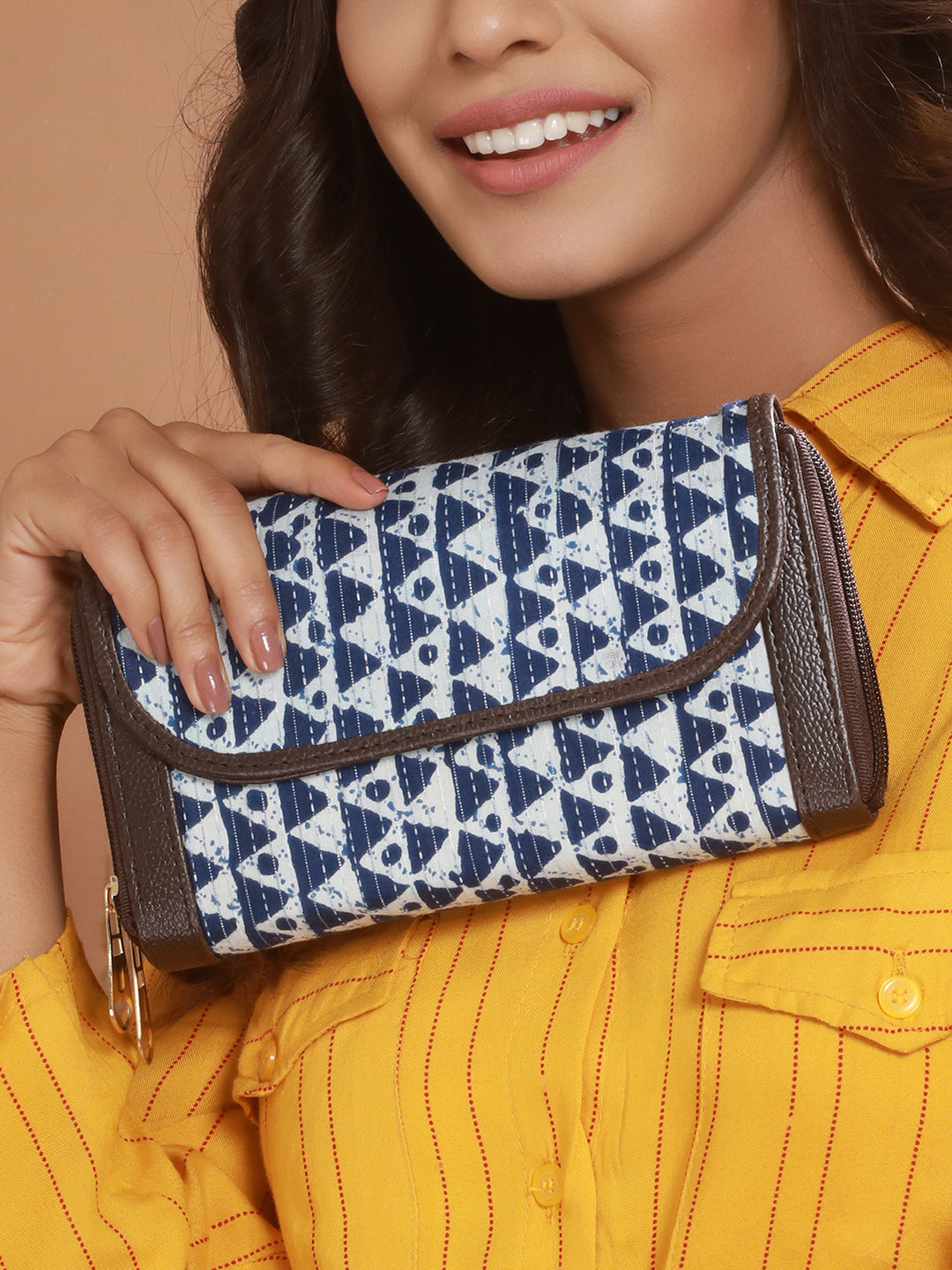 Women Abstract-Printed Wallets - Jazzandsizzle