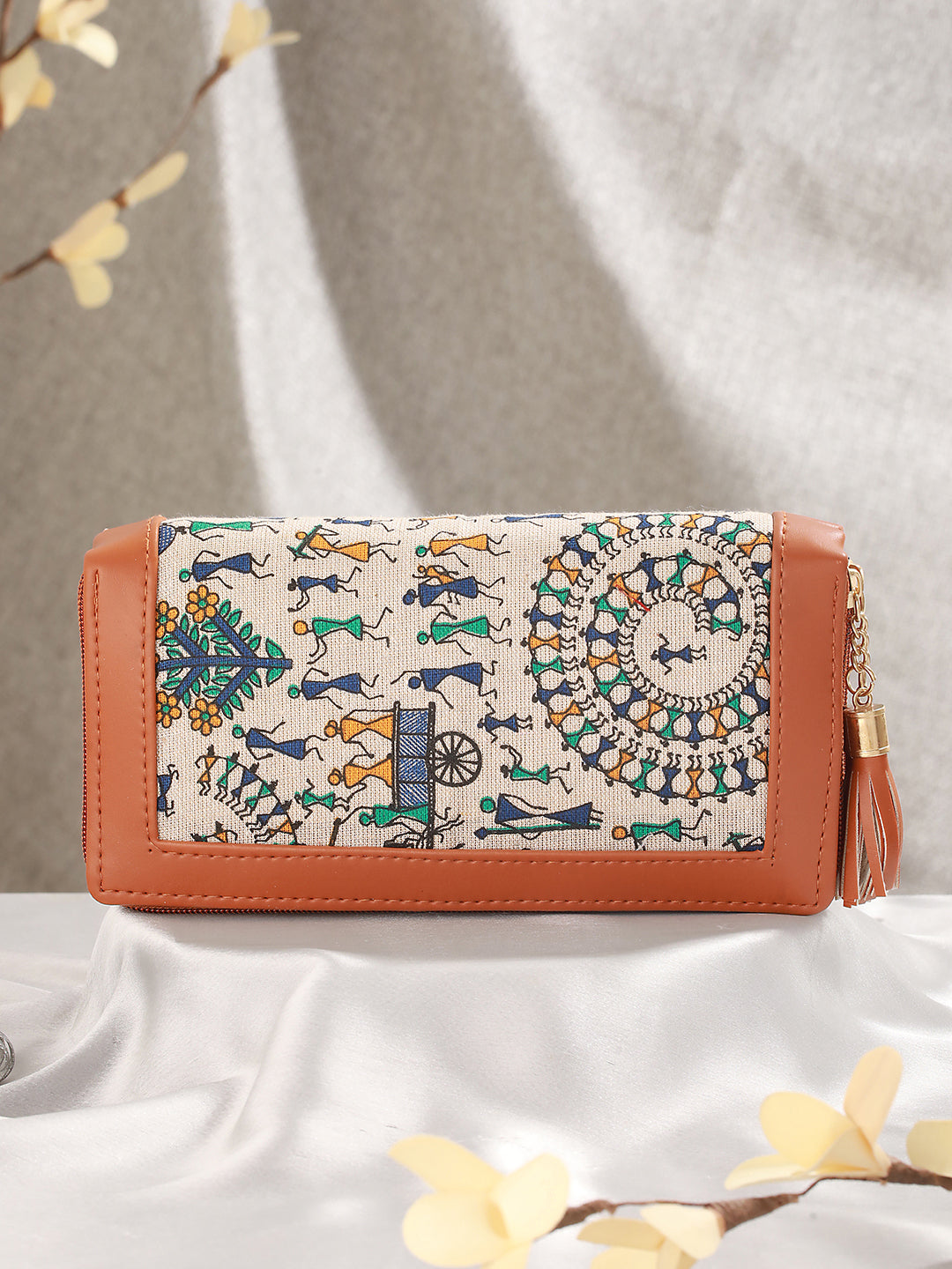 Women White & Blue Printed PU Zip Around Wallet - Jazzandsizzle