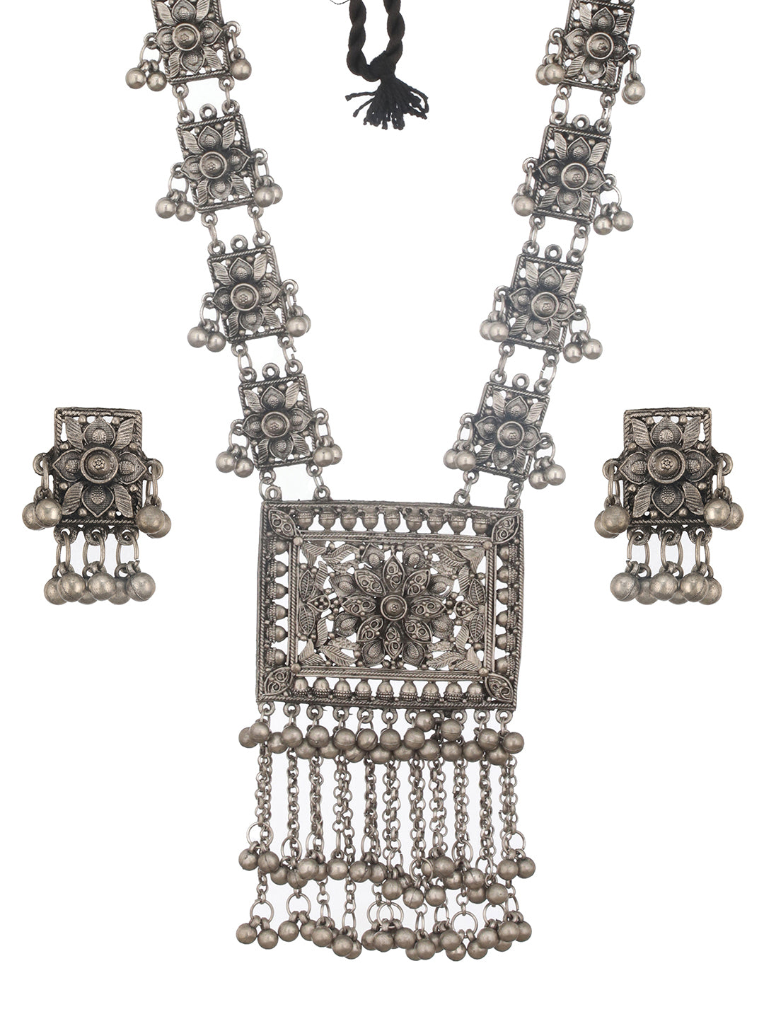 Jazz And Sizzle Oxidized Silver-Plated & Ghungroo Beaded Floral Jewelry Set - Jazzandsizzle