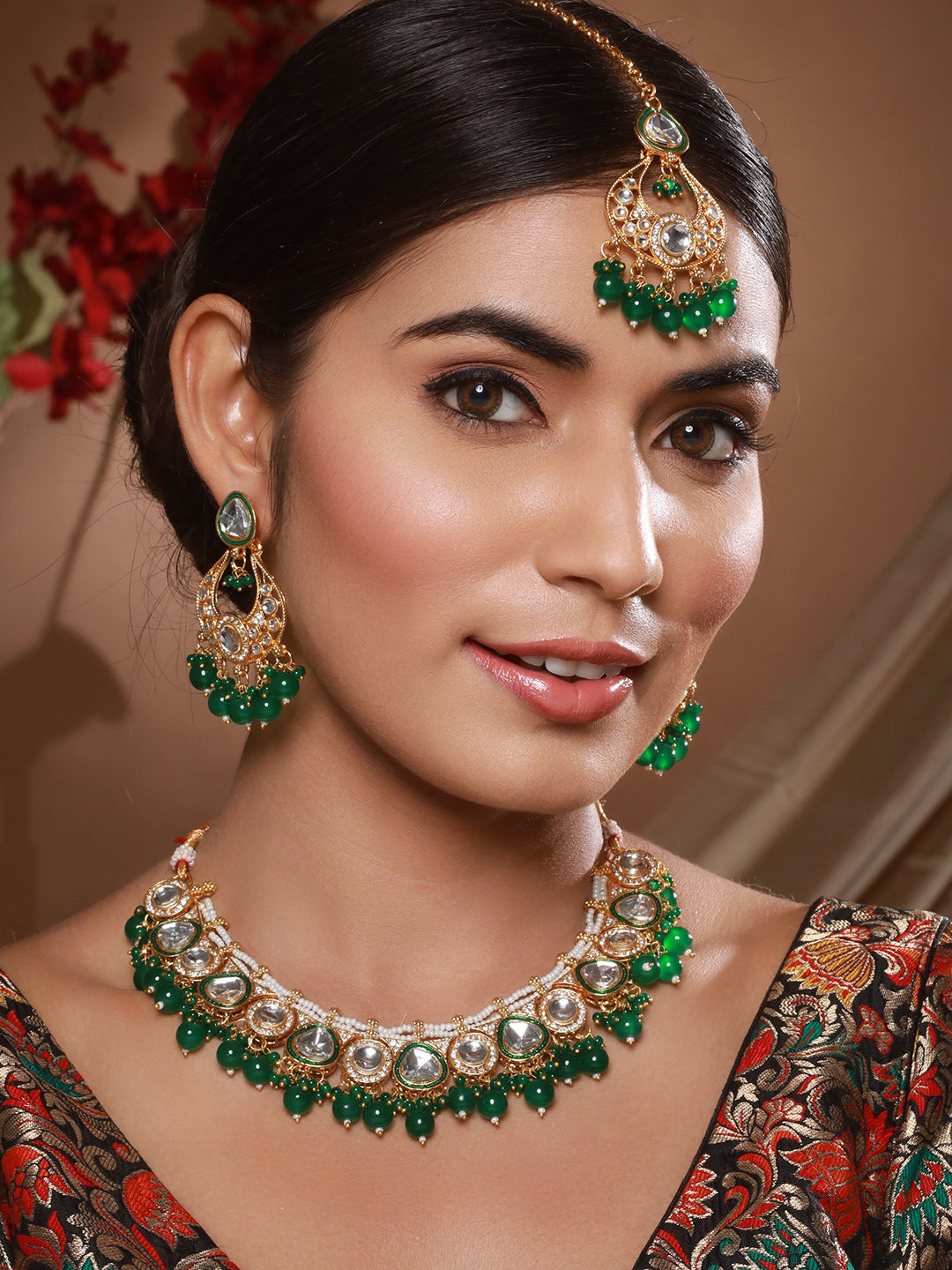 Gold-Plated Green & White Kundan-Studded & Beaded Handcrafted Jewelry Set With Maangtikka