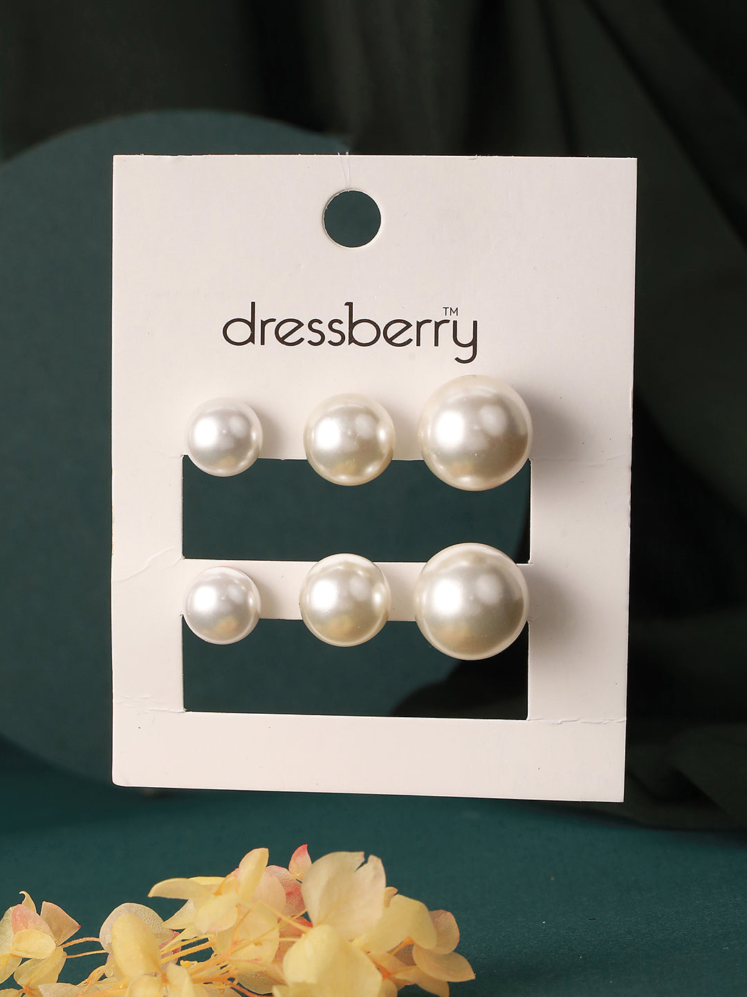 Set of 4 White Contemporary Studs Earrings - Jazzandsizzle