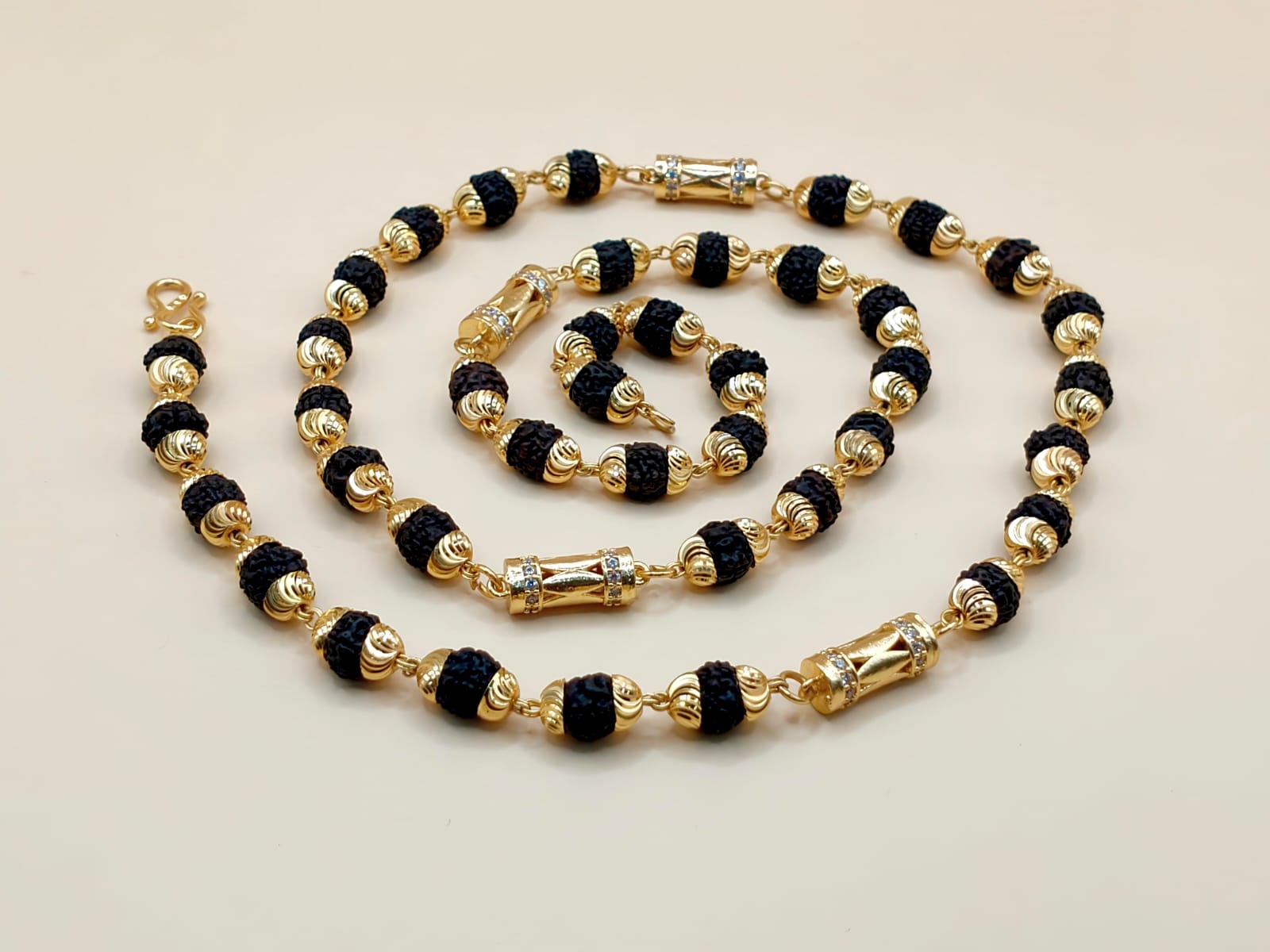 Gold-Plated Black Rudraksha-Inspired Beaded Chain for Men-JS-SNC-007