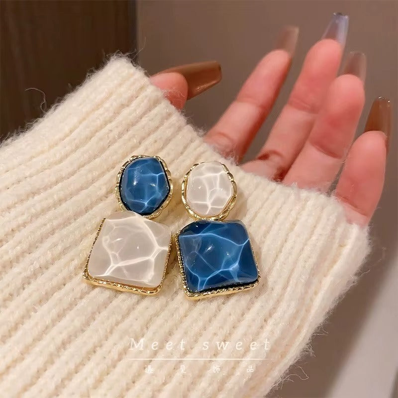 Vintage Sparkling Water Grain Irregular Square Oval Premium Alloy Drop Earrings