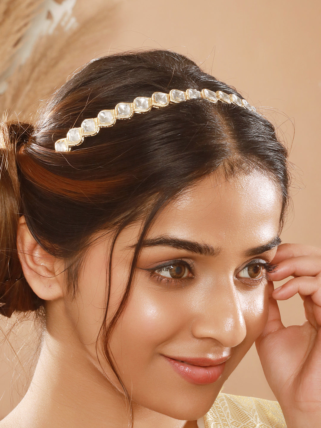 Gold Plated &Kundan-Studded Mathapatti Hairband