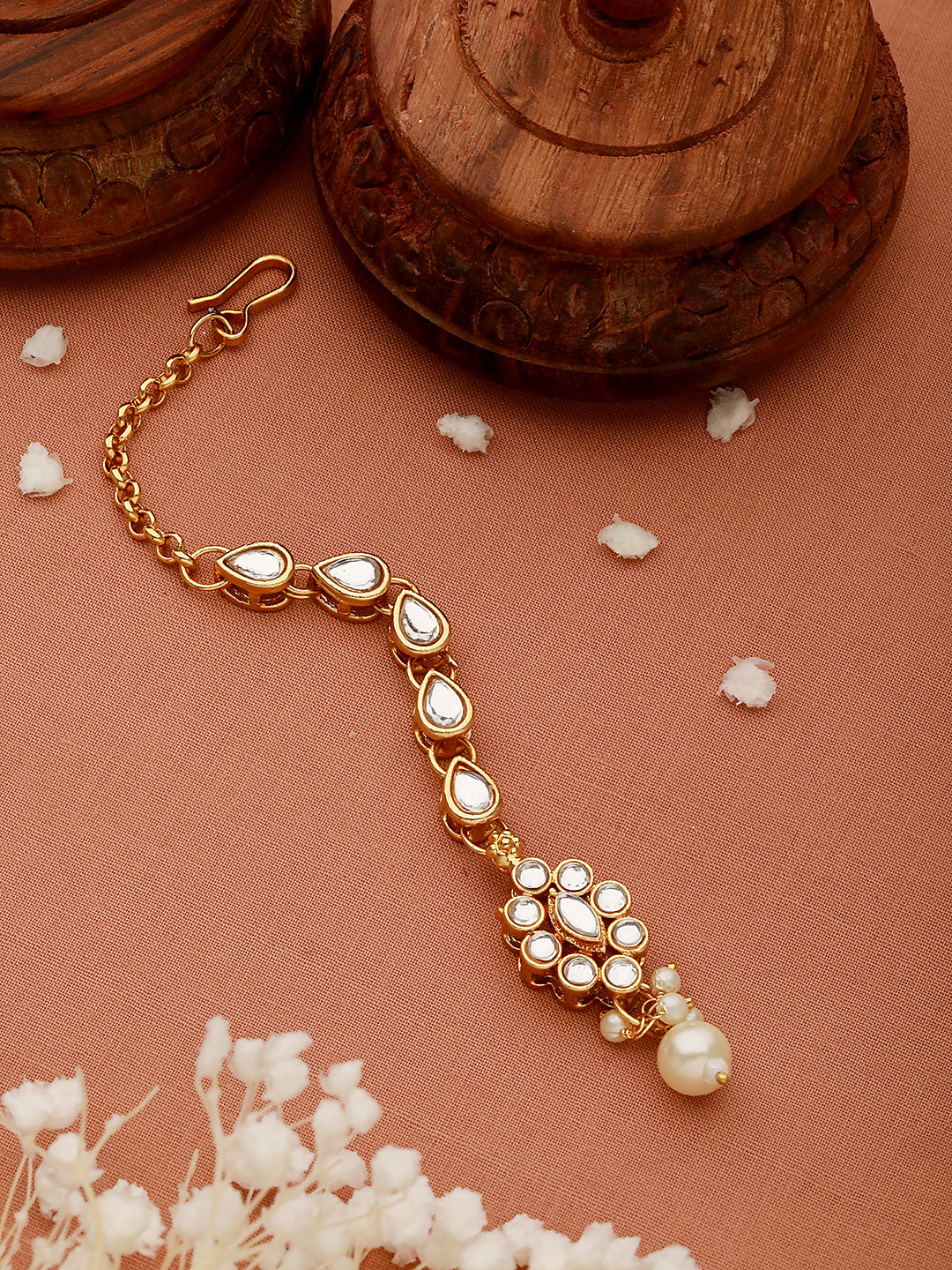 Gold-Plated White Kundan Studded & Beaded Maang Tikka - Jazzandsizzle