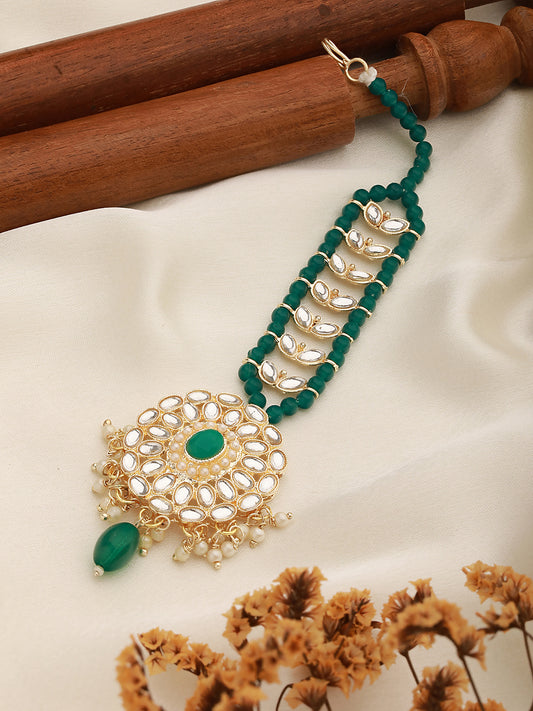 Gold-Plated Green & White Kundan Studded & Pearl Beaded Maang Tikka - Jazzandsizzle