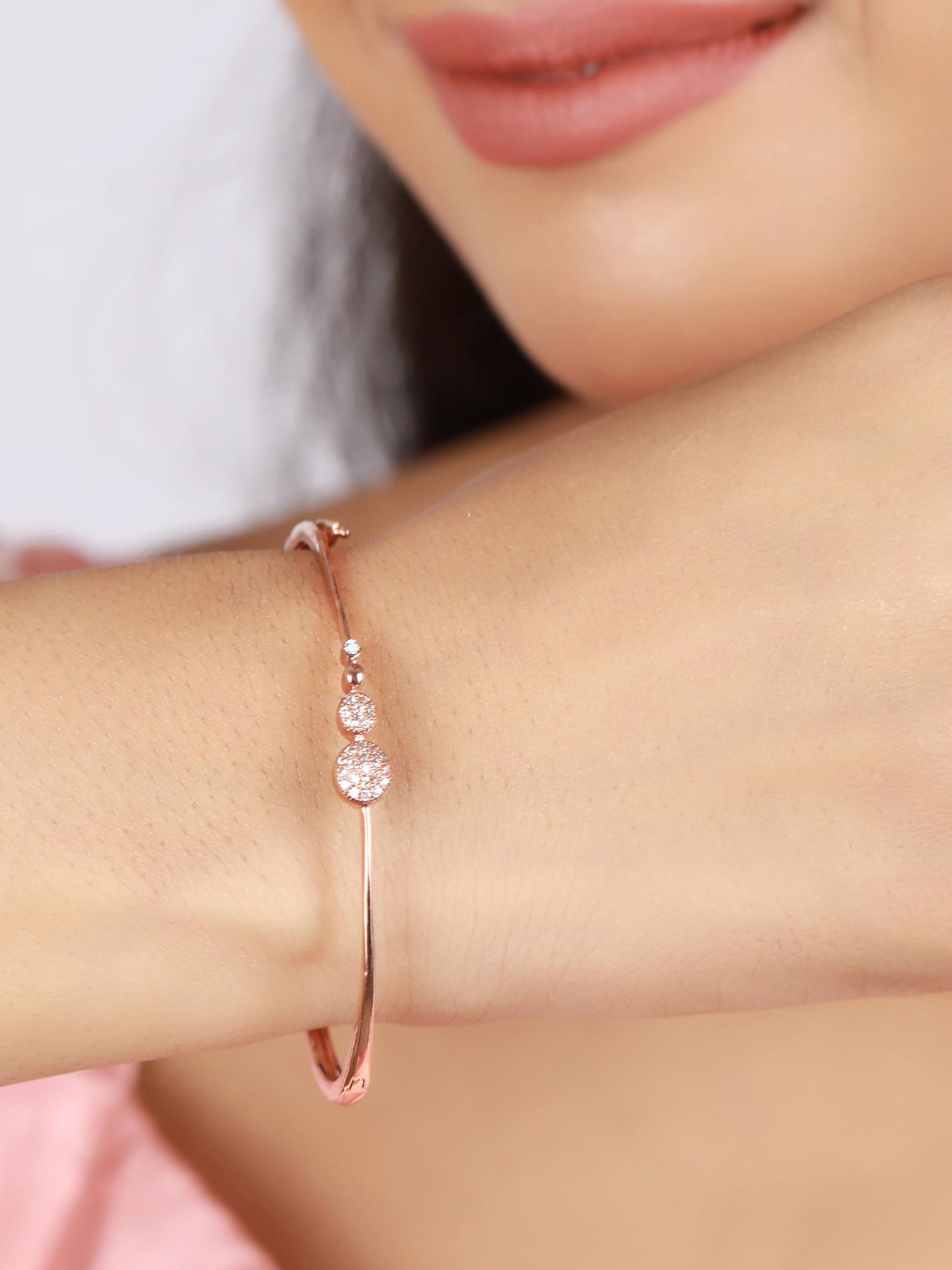 Rose Gold Plated American Diamond Studded Round pattern Sleek Bracelet - Jazzandsizzle