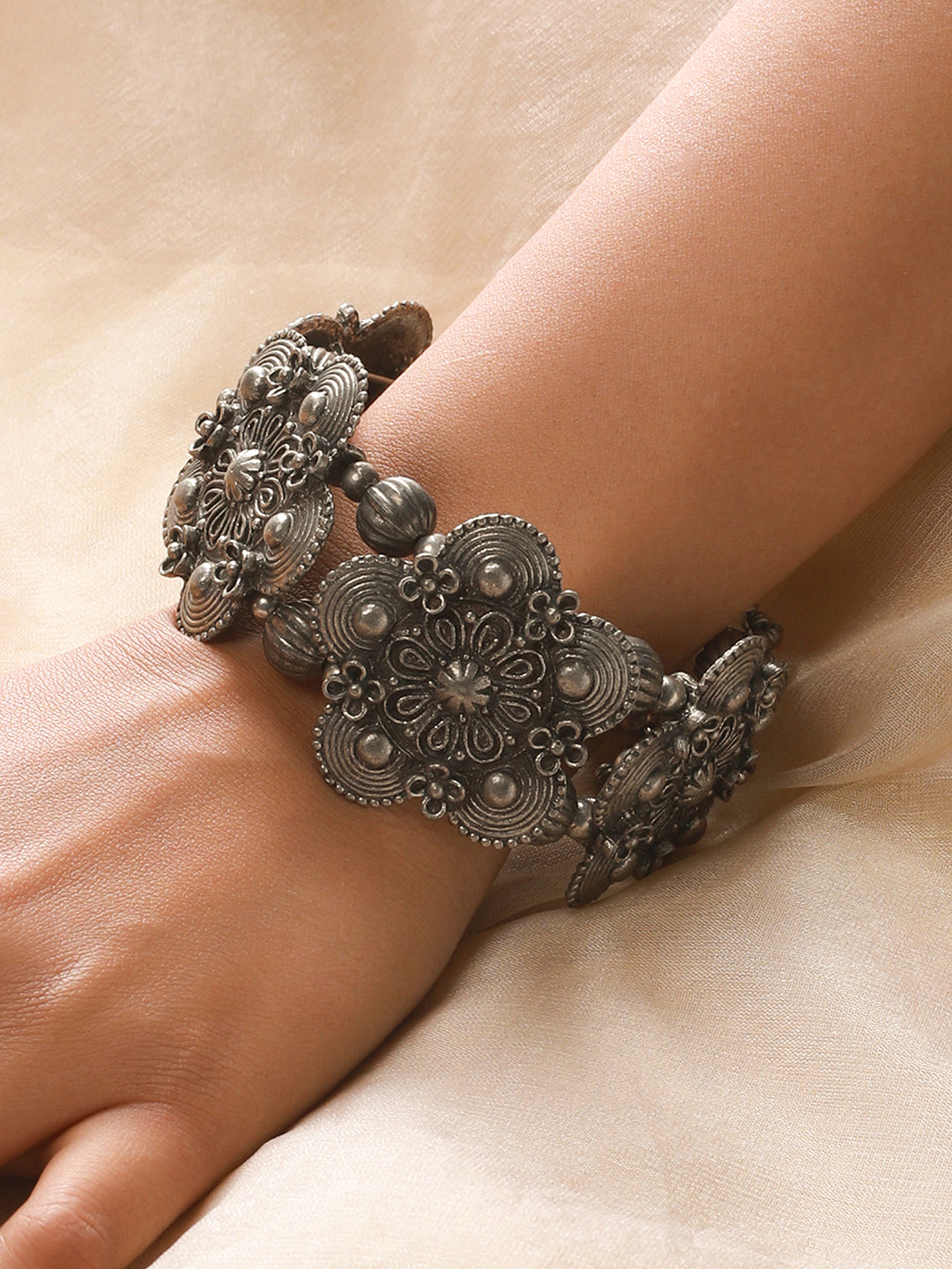 Women Silver-Toned Oxidised Bangle-Style Bracelet - Jazzandsizzle