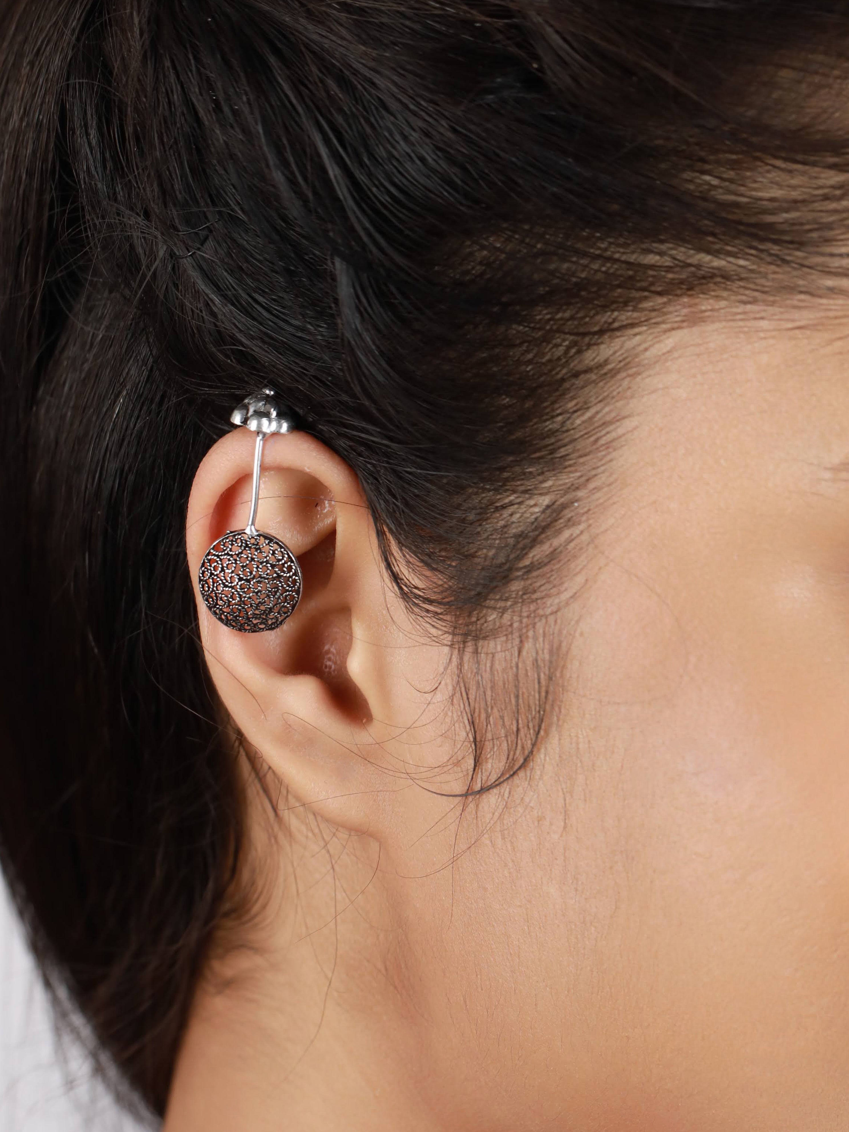 Set of 2 Silver-Toned & Floral Ear Cuff Earrings - Jazzandsizzle