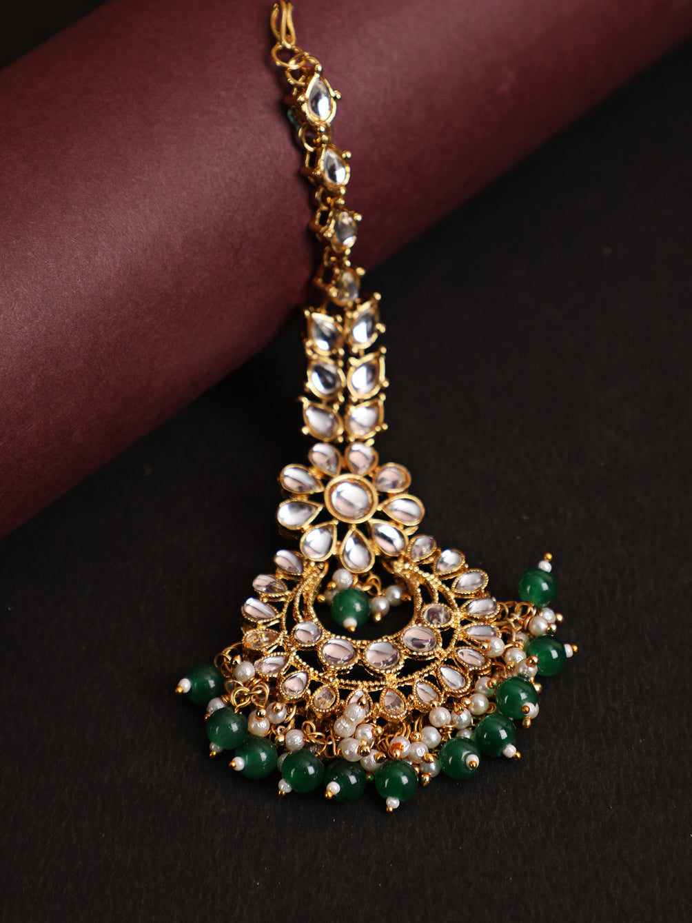 gold-toned-green-white-kundan-stone-studded-pearls-traditional-maangtikka