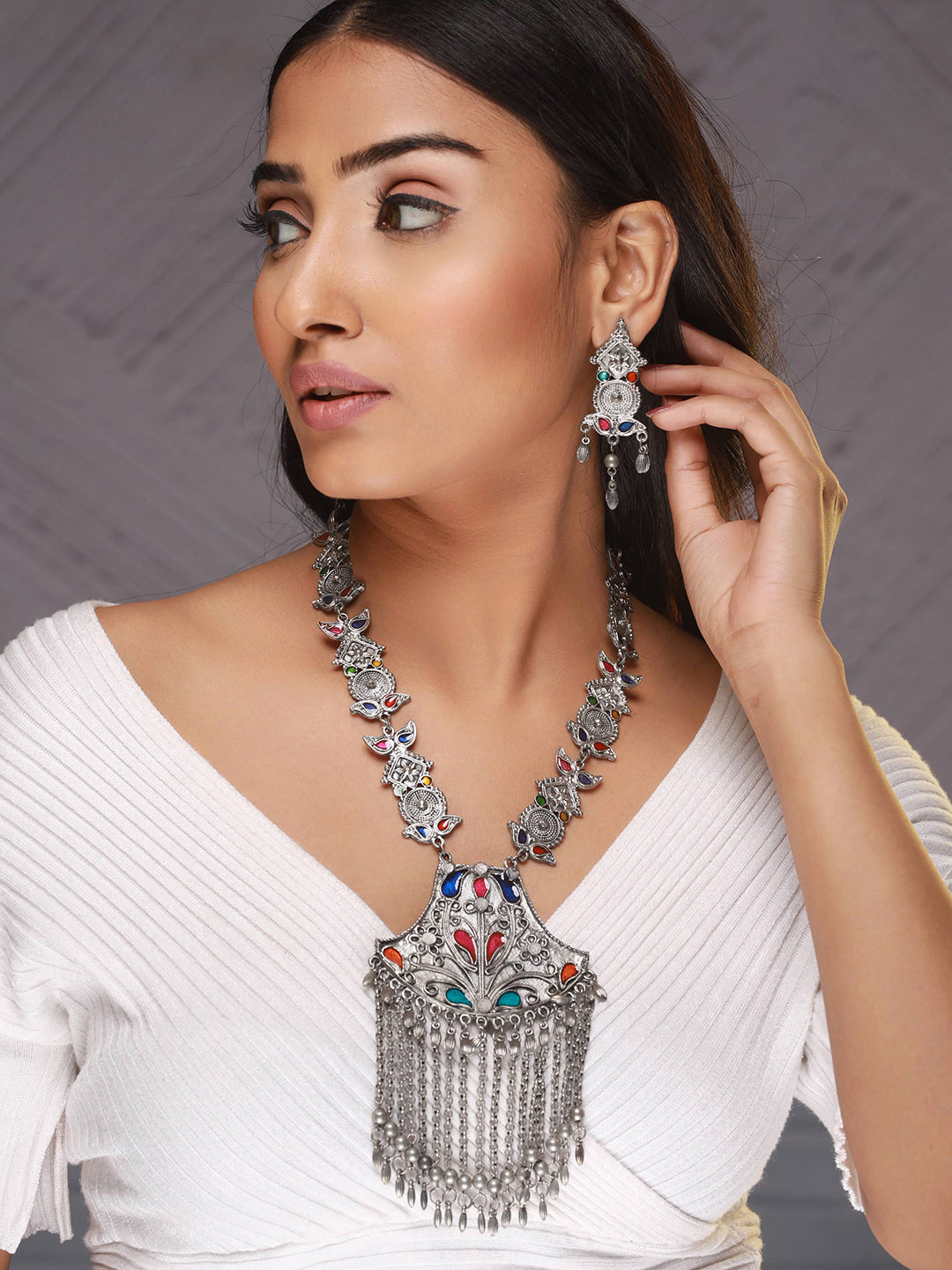 Oxidised Silver-Plated Meenakari & Ghungroo Beads Studded Handcrafted Jewellery Set - Jazzandsizzle
