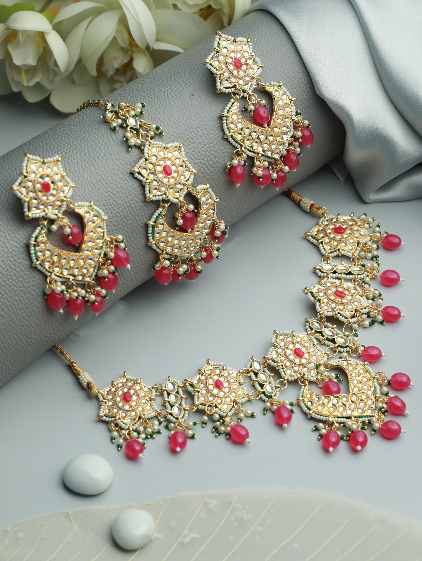 Pink Gold-Plated Kundan-Studded Enamelled Beaded Jewellery Set - Jazzandsizzle